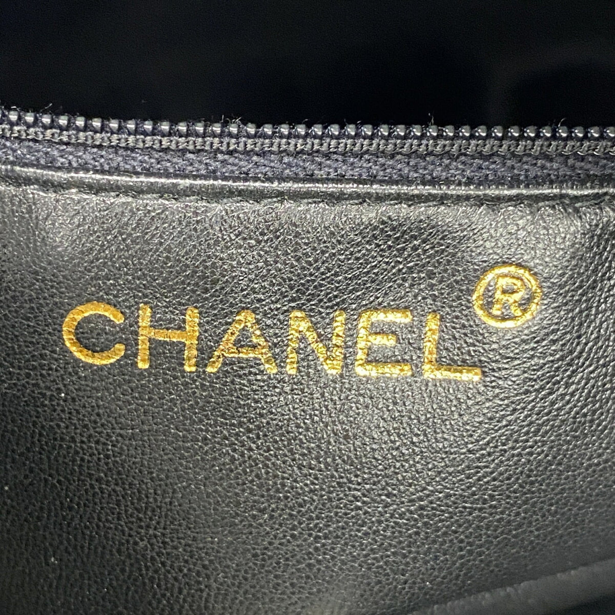 Chanel Black Patent Leather Shoulder Bag (Pre-Owned)