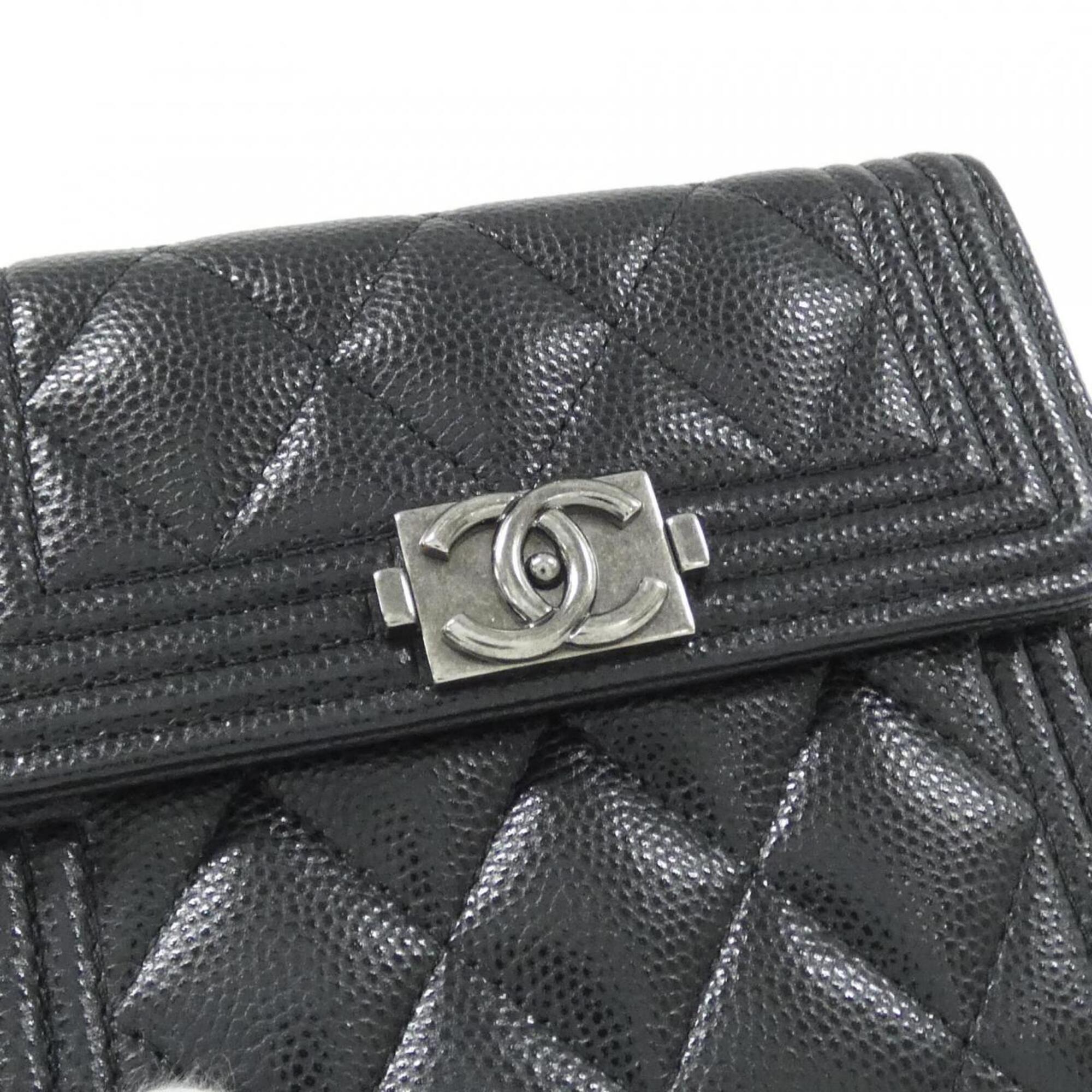 Chanel Black Grained Calfskin Wallet (Tri-Fold) (Pre-Owned)