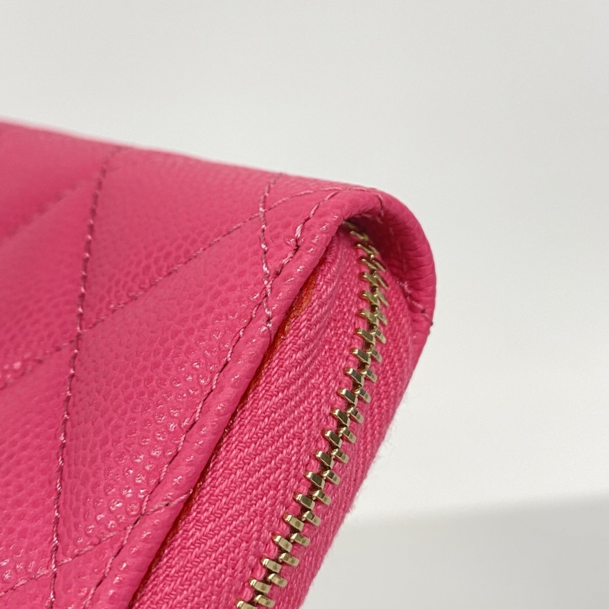 Chanel Pink Grained Calfskin Coin Purse/Coin Case (Pre-Owned)
