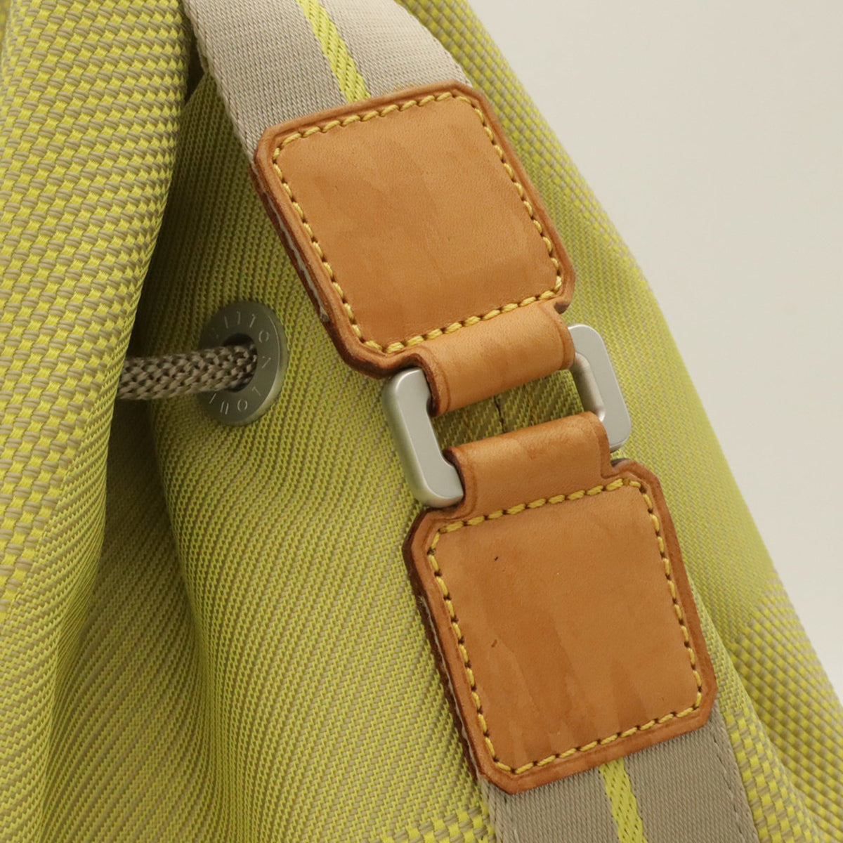 Louis Vuitton Lime Yellow Damier Geant Canvas Handbag Shoulder Bag (Pre-Owned)