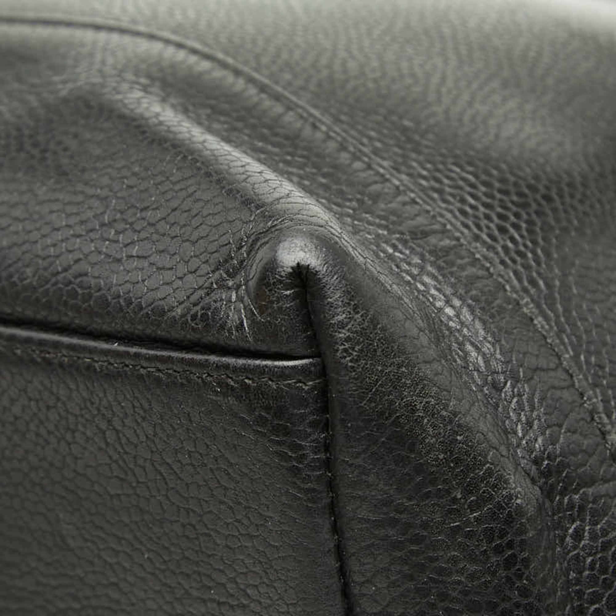 Chanel Black Grained Calfskin Shoulder Bag Tote Bag (Pre-Owned)
