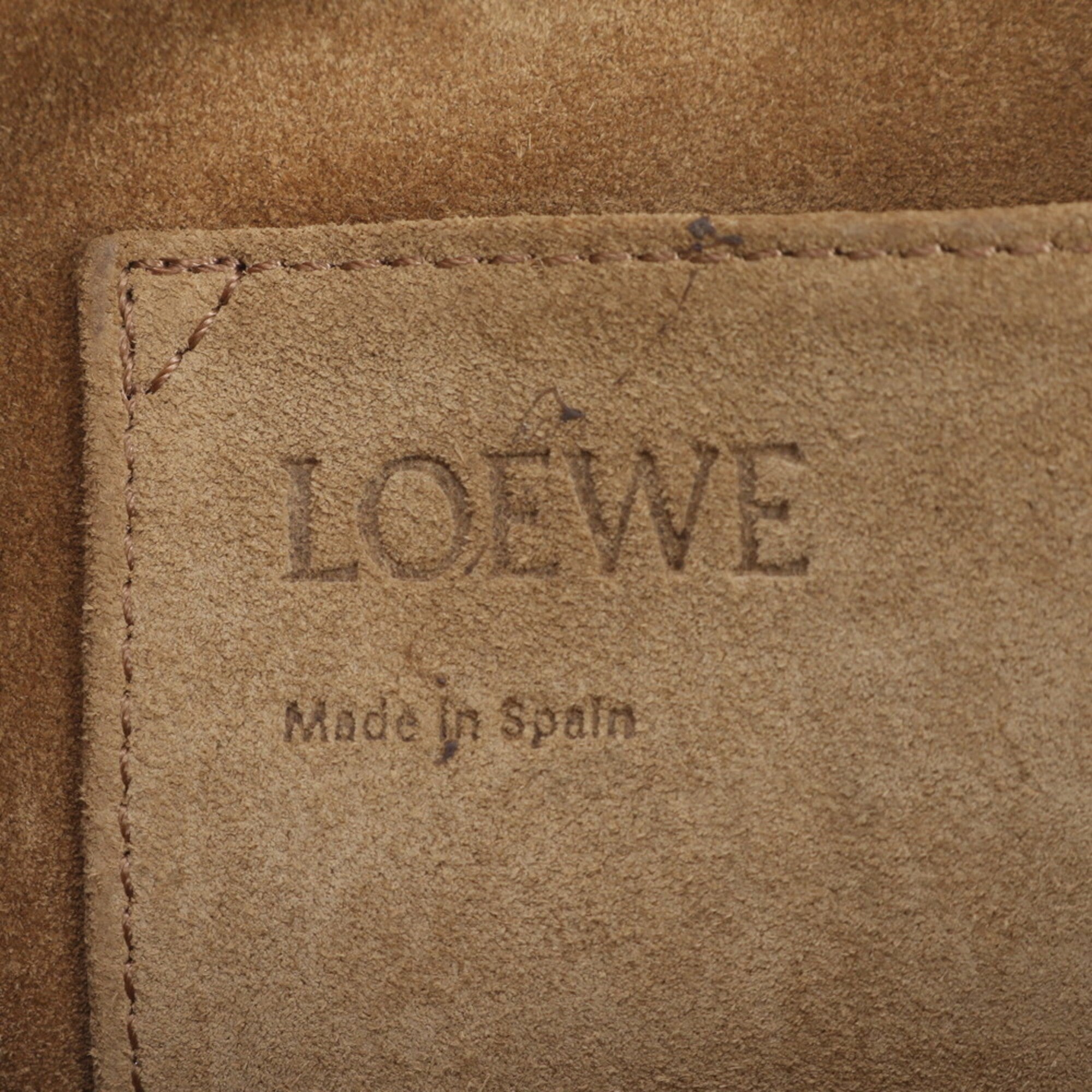 Loewe White Yellow Leather Shoulder Bag (Pre-Owned)