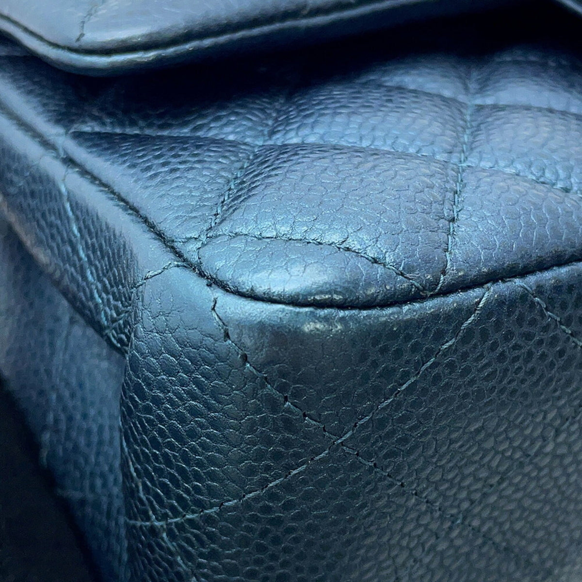 Chanel Metallic Blue Grained Calfskin Handbag Shoulder Bag (Pre-Owned)