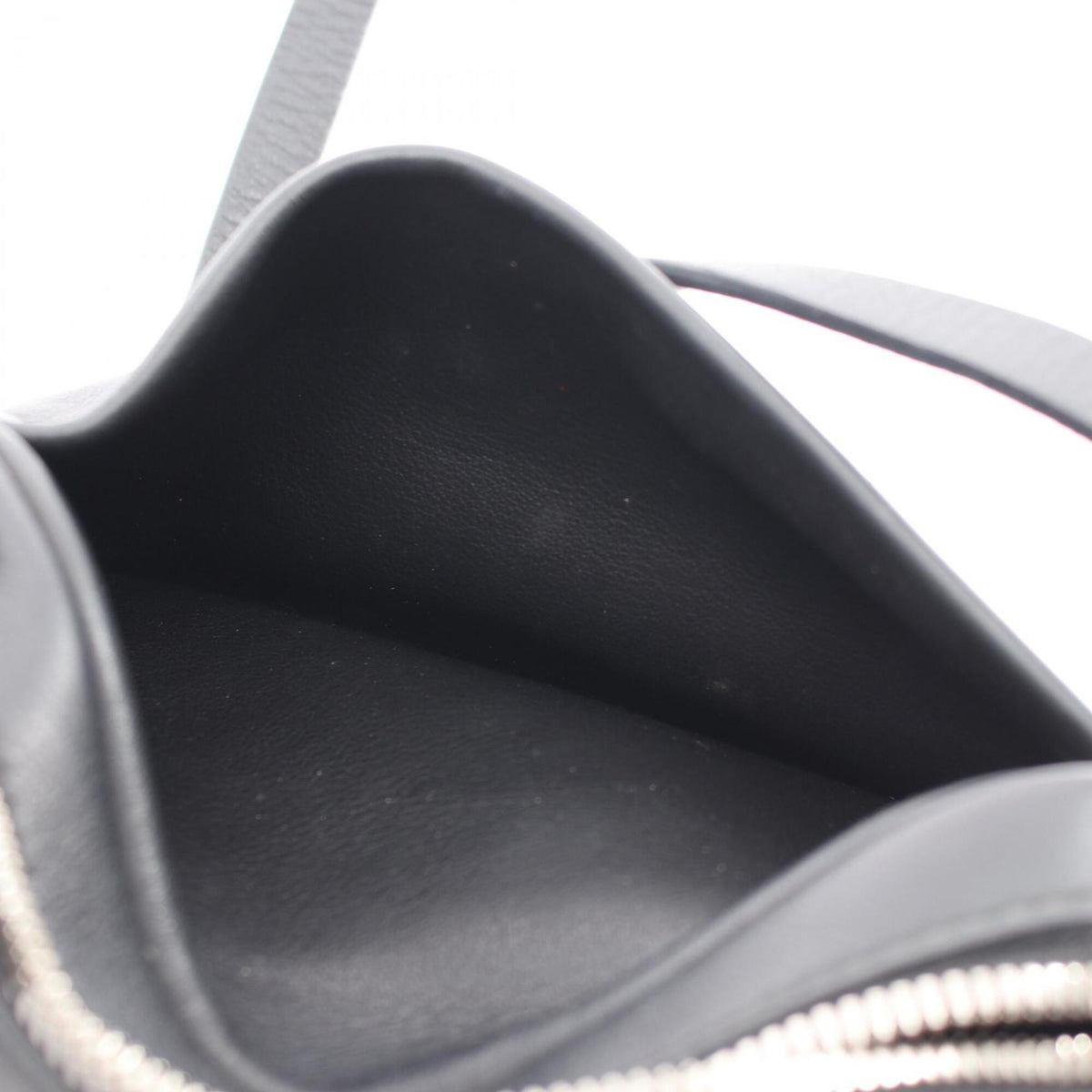 Balenciaga Black Leather Handbag Shoulder Bag (Pre-Owned)