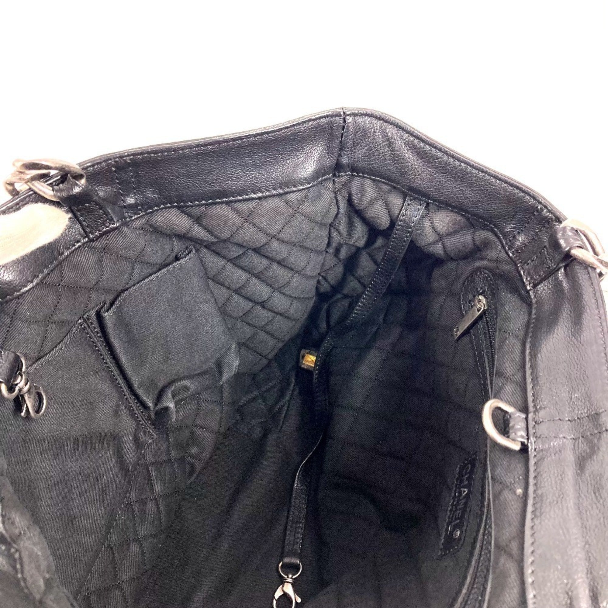 Chanel Black Leather Shoulder Bag Tote Bag (Pre-Owned)