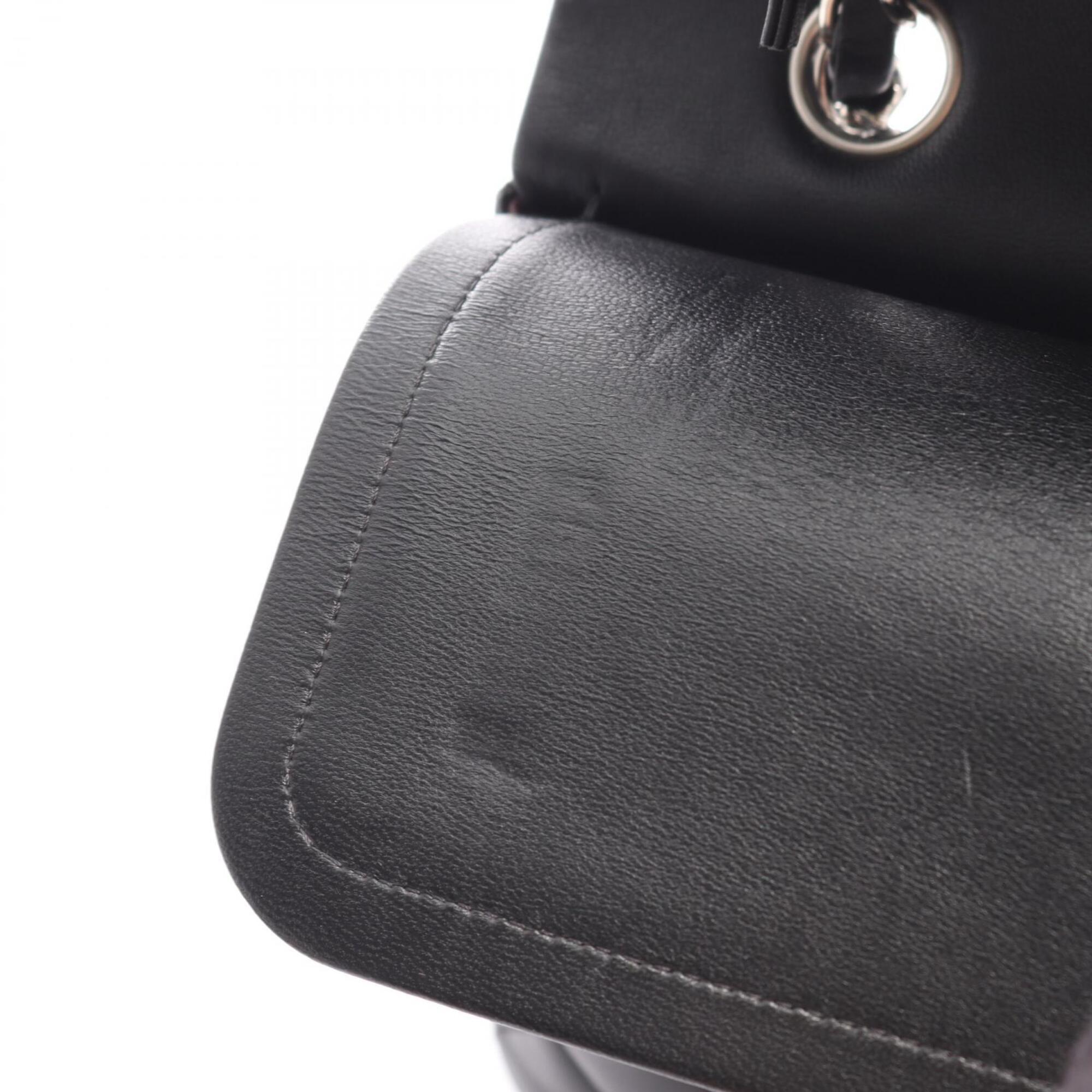 Chanel Black Leather Handbag Shoulder Bag (Pre-Owned)