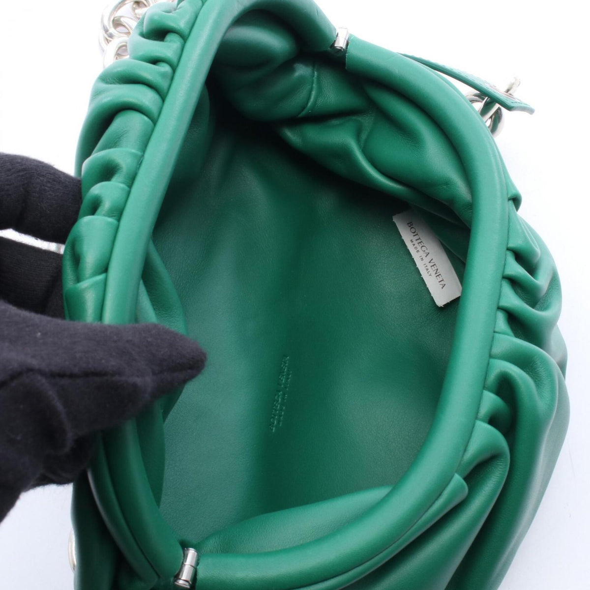 Bottega Veneta Green Leather Fanny Pack Handbag Pouch (Pre-Owned)