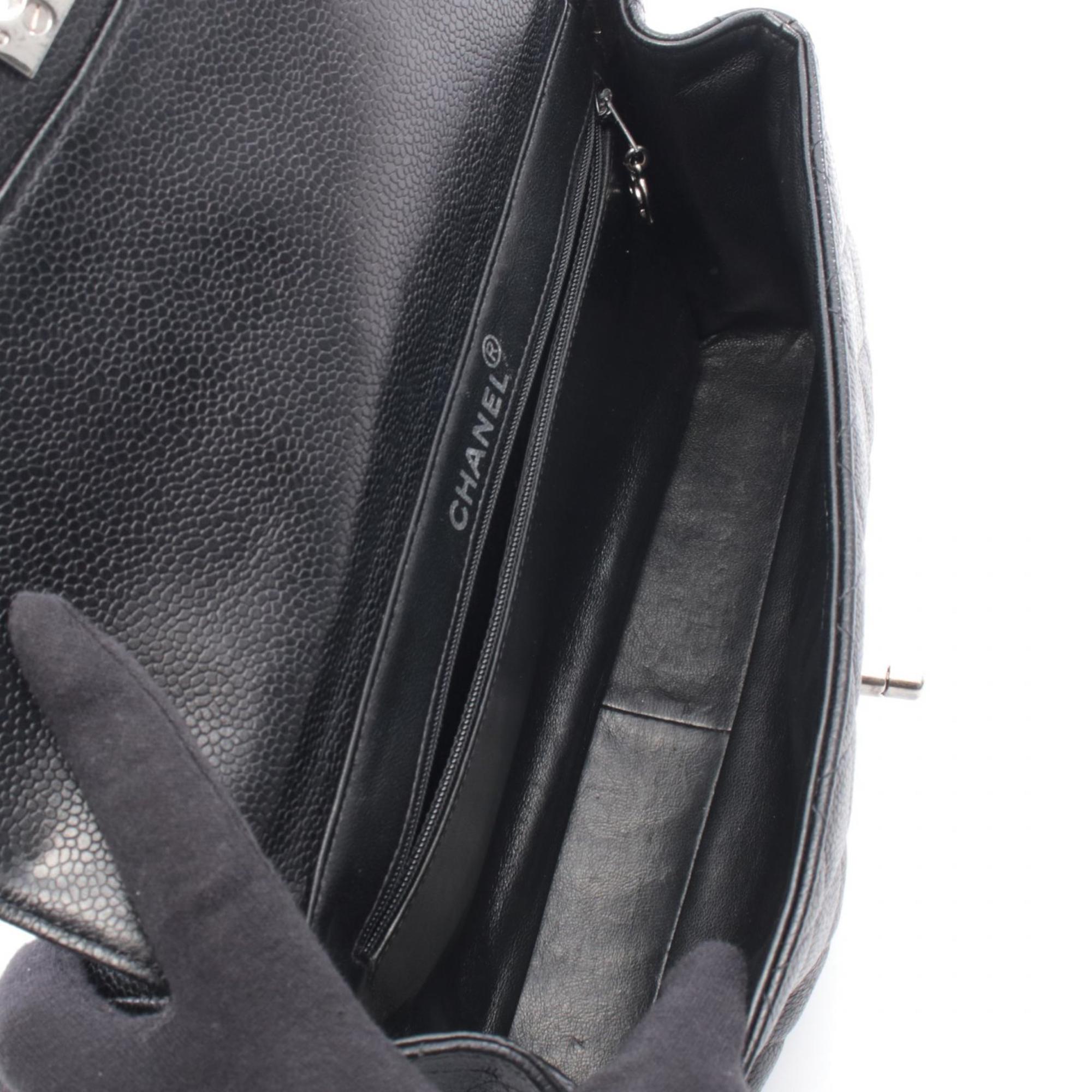Chanel Black Leather Handbag (Pre-Owned)
