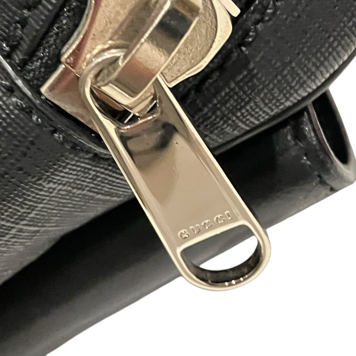 Gucci Black Canvas Leather Sling Bag (Pre-Owned)