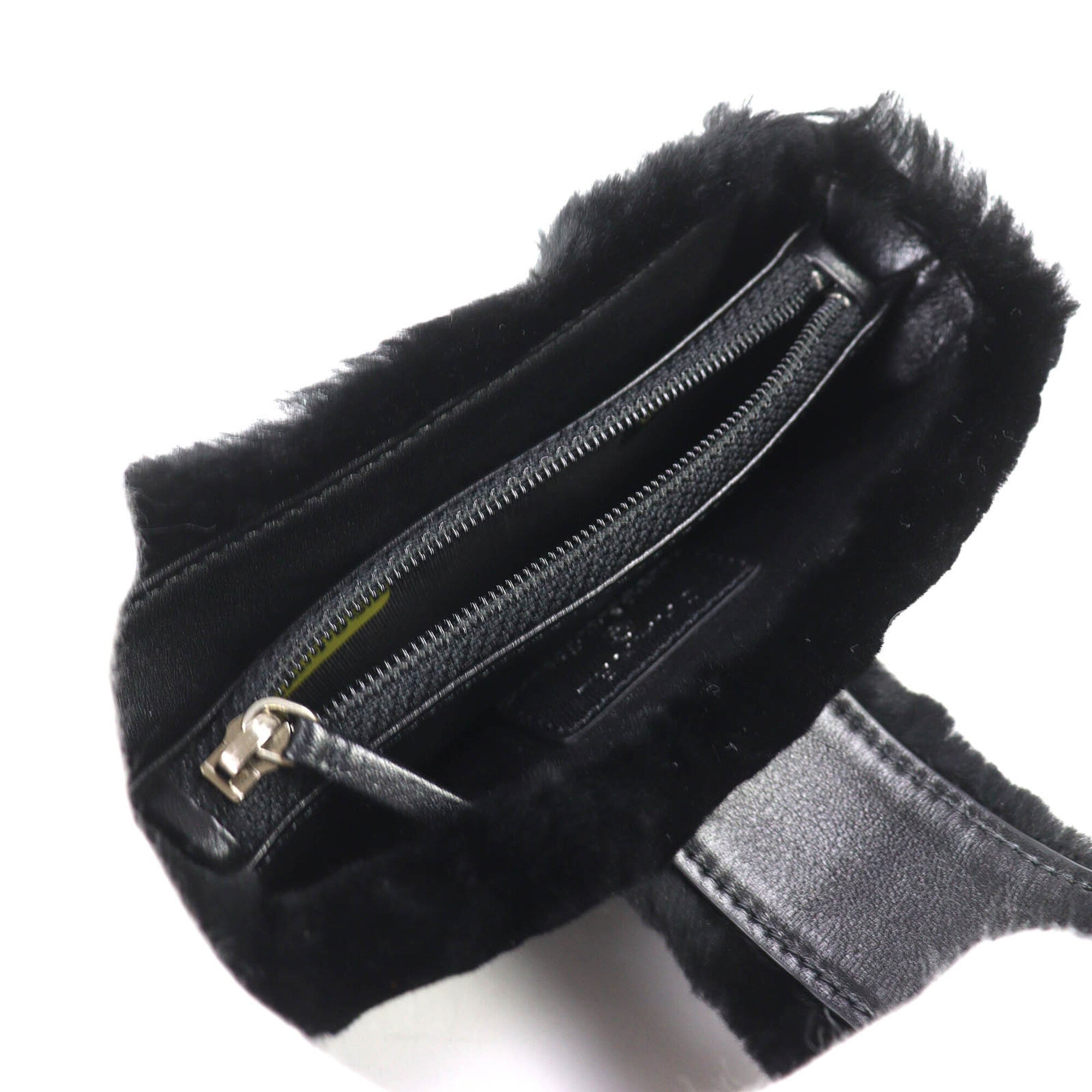 Chanel Black Pouch (Pre-Owned)