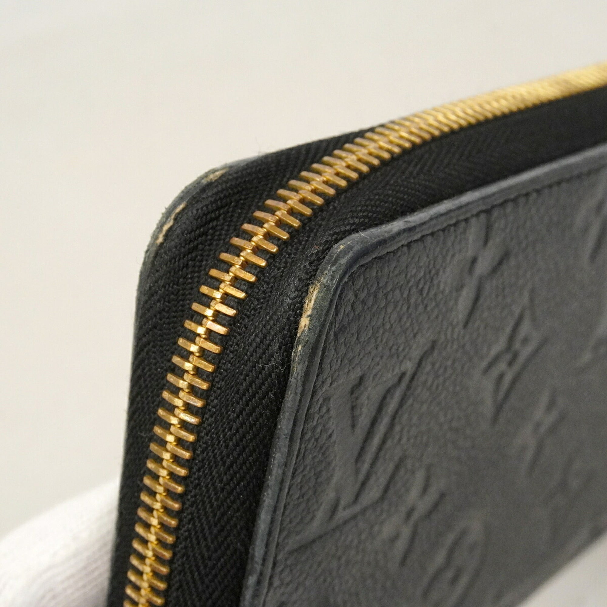 Louis Vuitton Noir Long Wallet (Bi-Fold) (Pre-Owned)