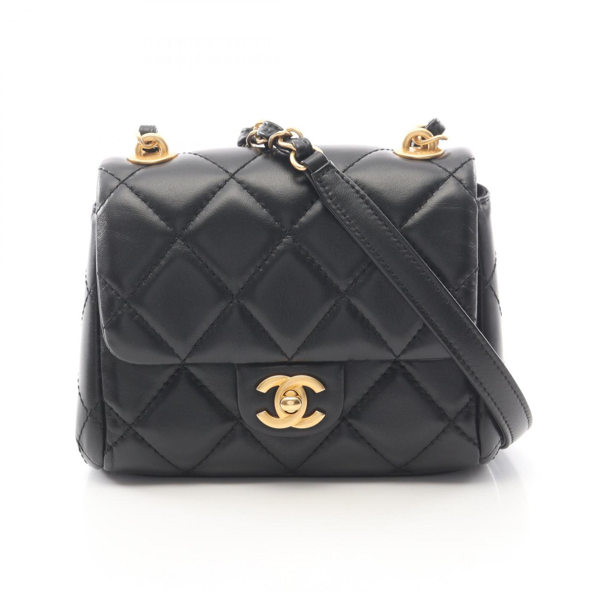 Chanel Black Leather Handbag Shoulder Bag (Pre-Owned)