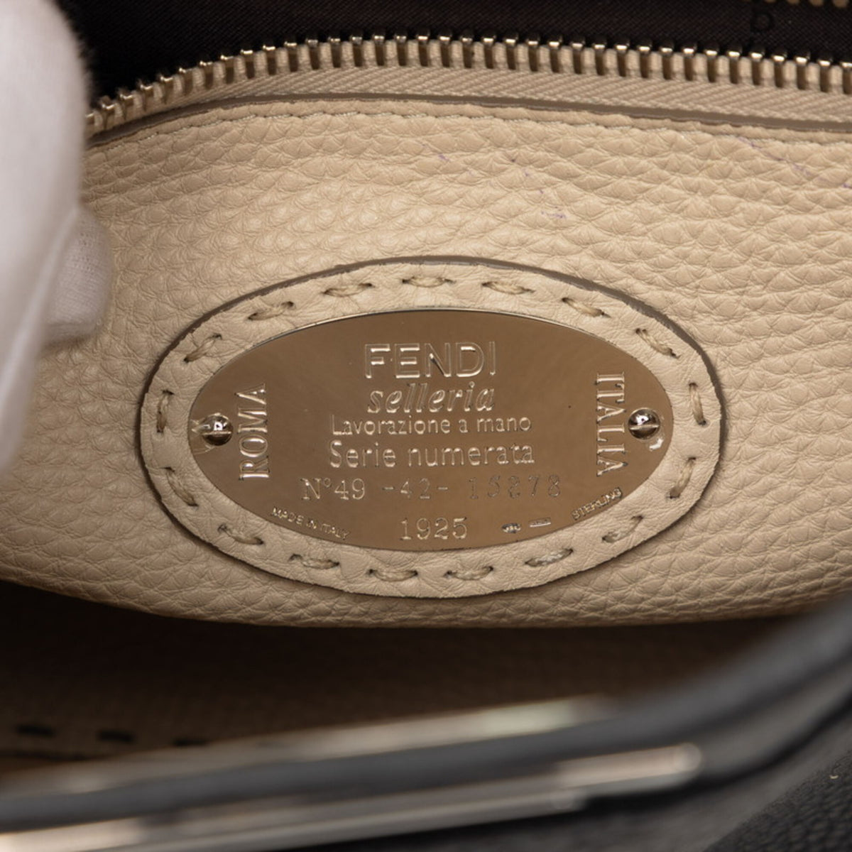 Fendi Selleria Gray Leather Handbag (Pre-Owned)