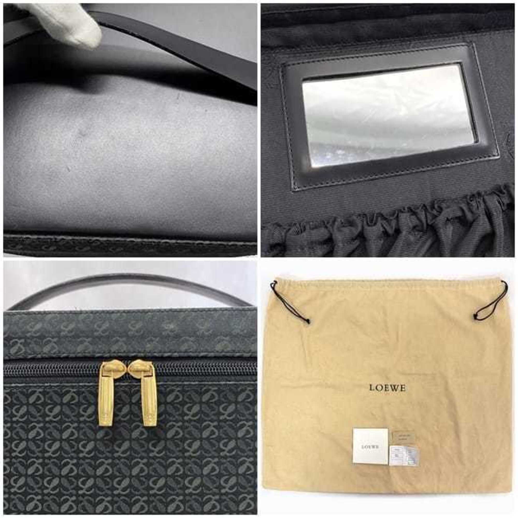 Loewe Black Green Canvas Leather Shoulder Bag (Pre-Owned)