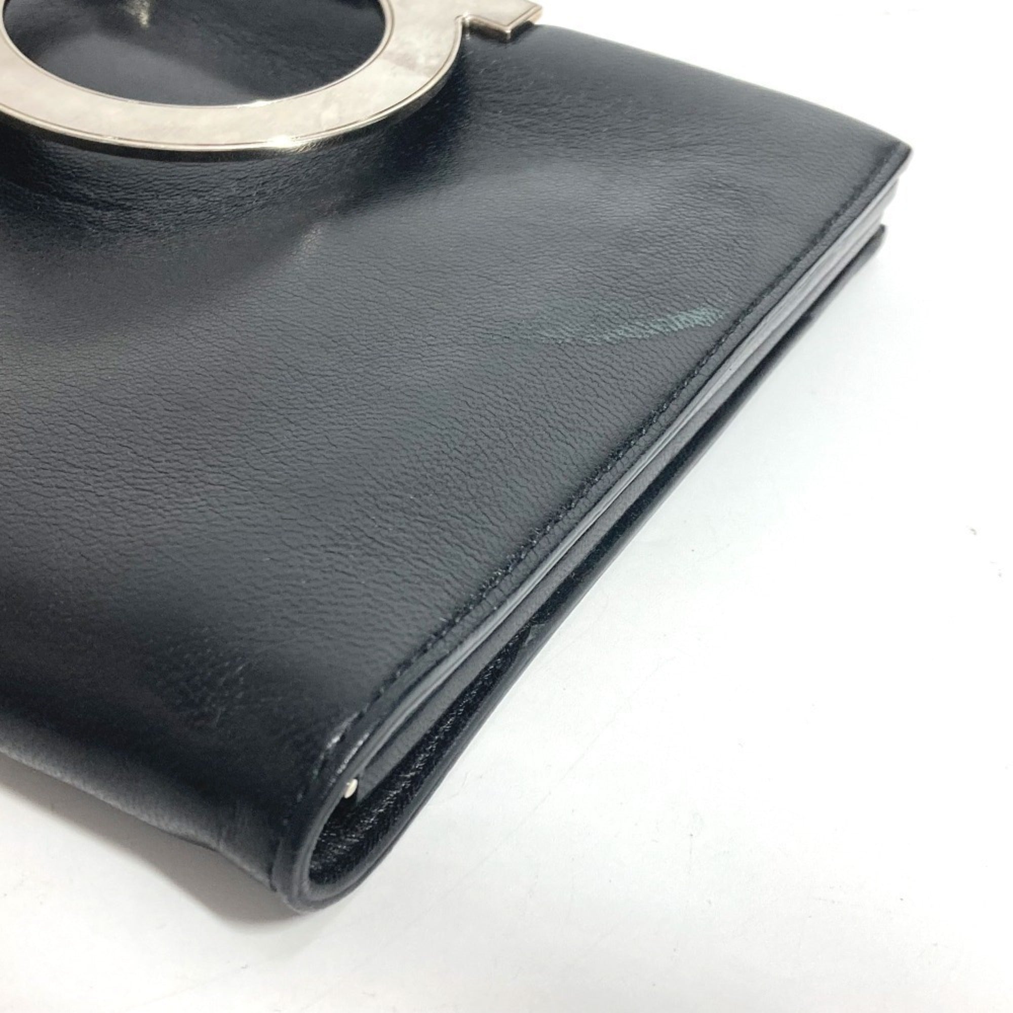 Salvatore Ferragamo Gancini Black Leather Clutch Bag (Pre-Owned)