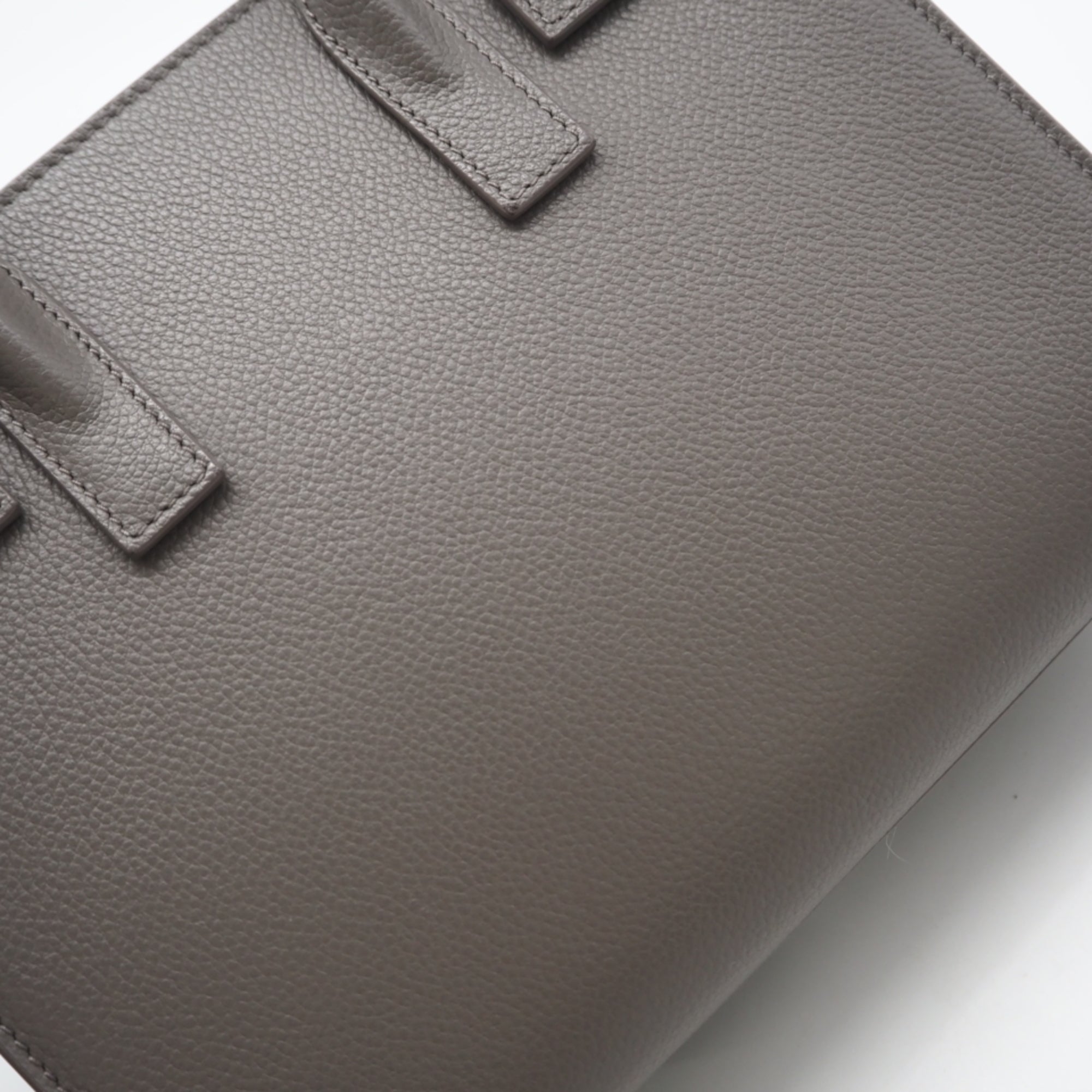 Yves Saint Laurent Sac De Jour Gray Leather Handbag (Pre-Owned)
