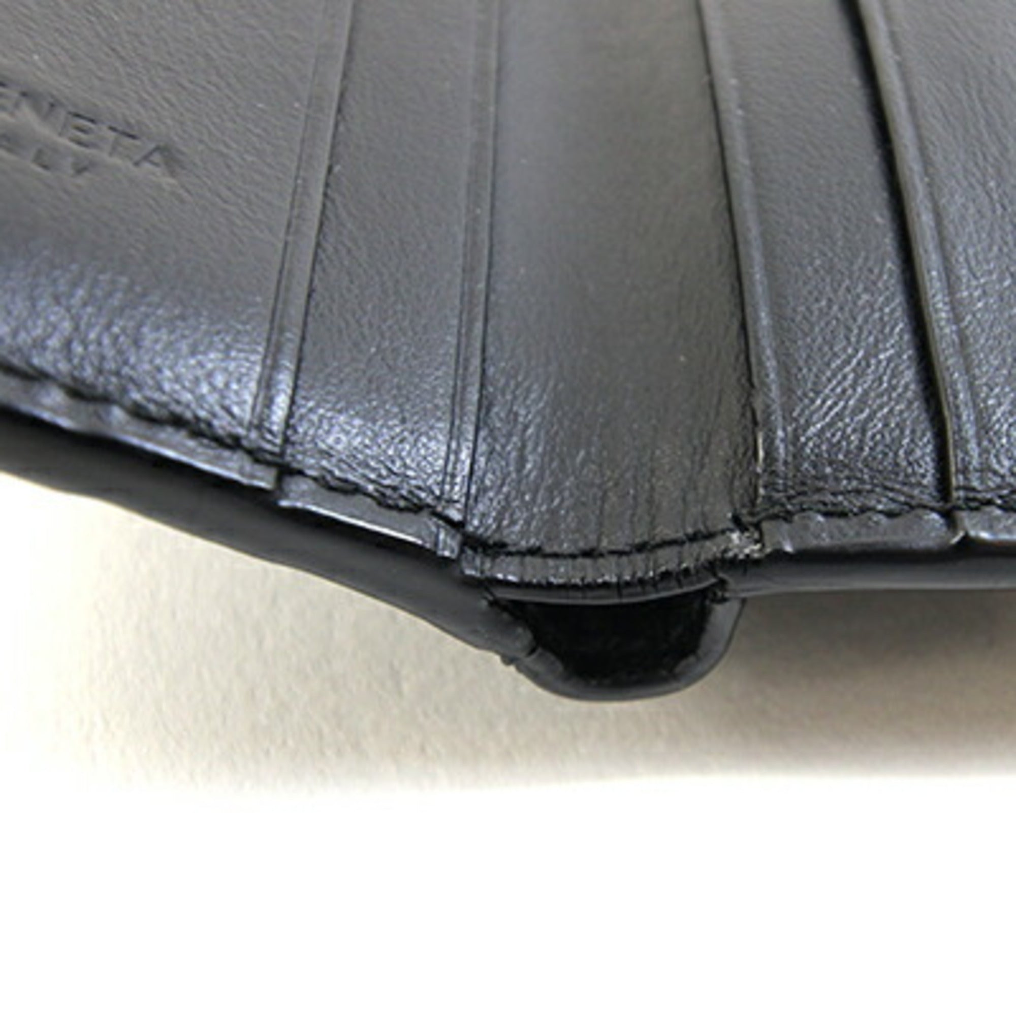 Bottega Veneta Intrecciato Black Leather Wallet (Tri-Fold) (Pre-Owned)