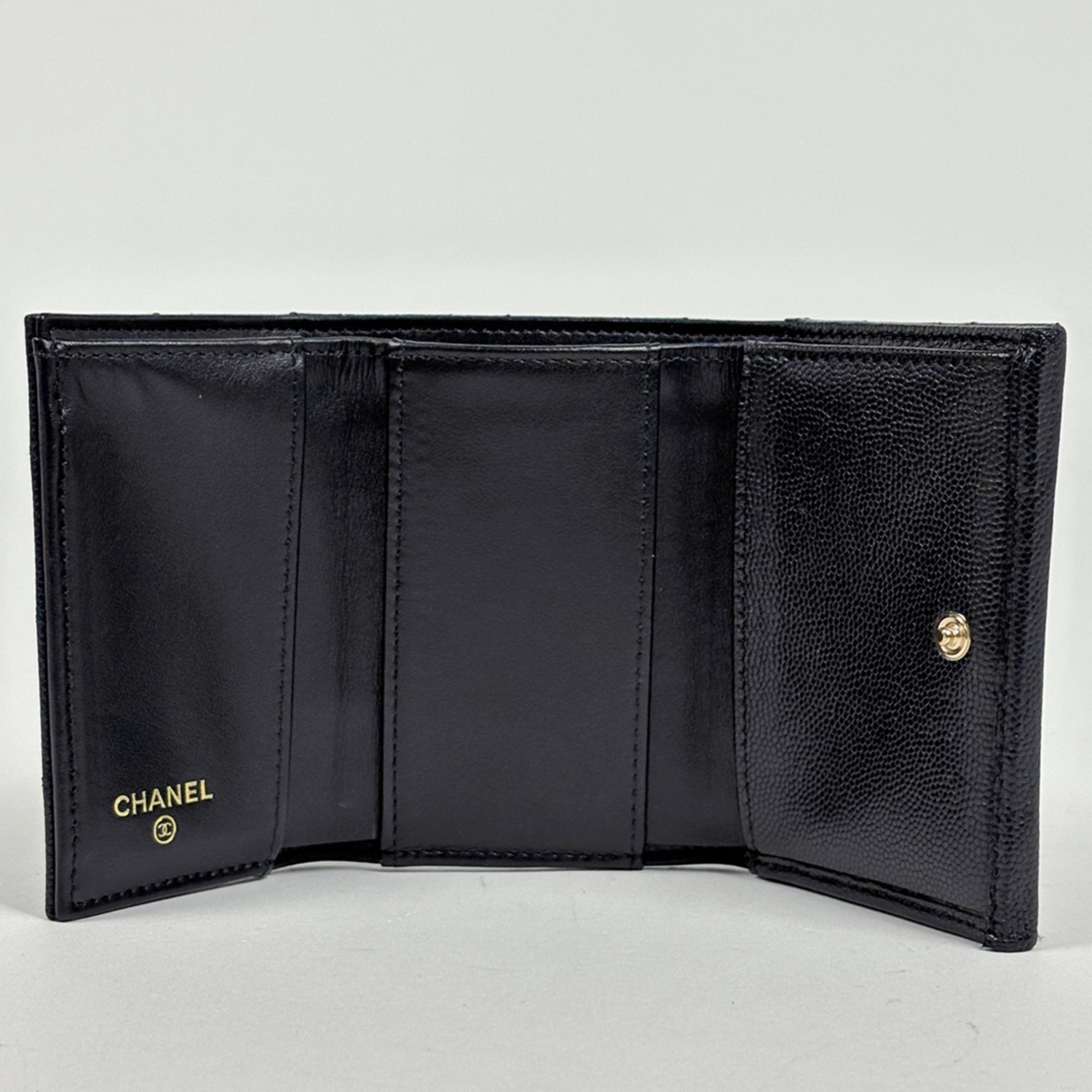 Chanel Black Grained Calfskin Wallet (Tri-Fold) (Pre-Owned)