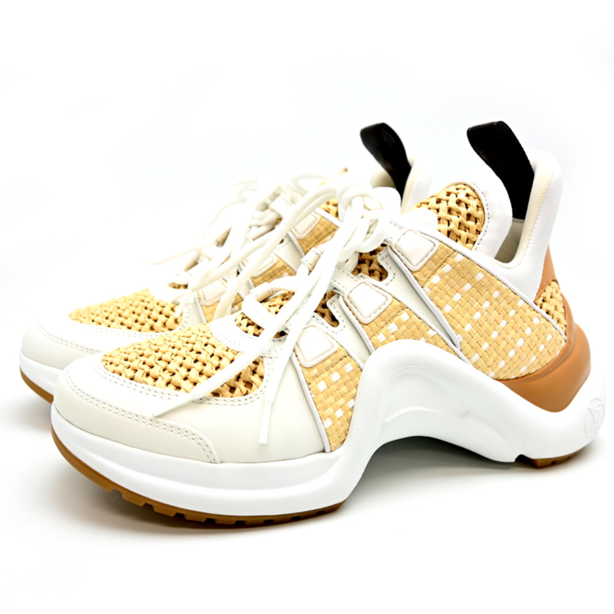 Louis Vuitton Beige White Sneakers (Pre-Owned)