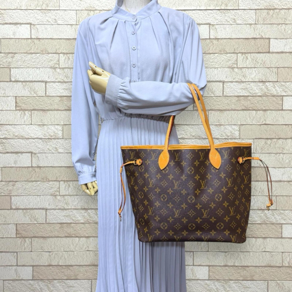 Louis Vuitton Monogram Brown Monogram Tote Bag (Pre-Owned)