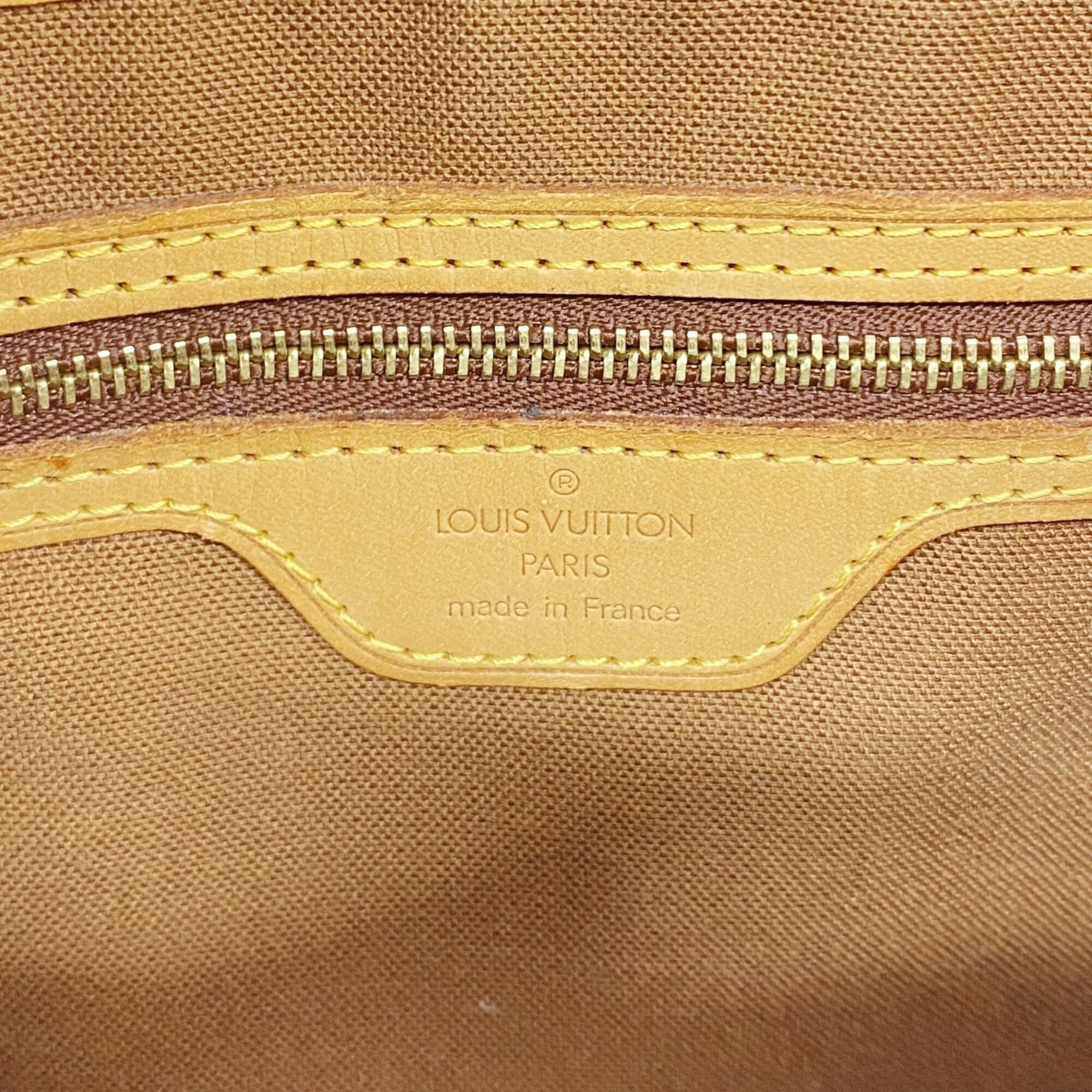 Louis Vuitton Brown Handbag (Pre-Owned)
