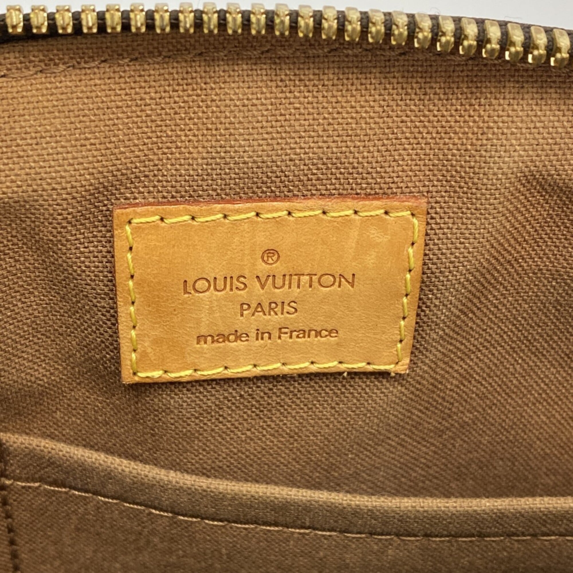 Louis Vuitton Brown Handbag (Pre-Owned)