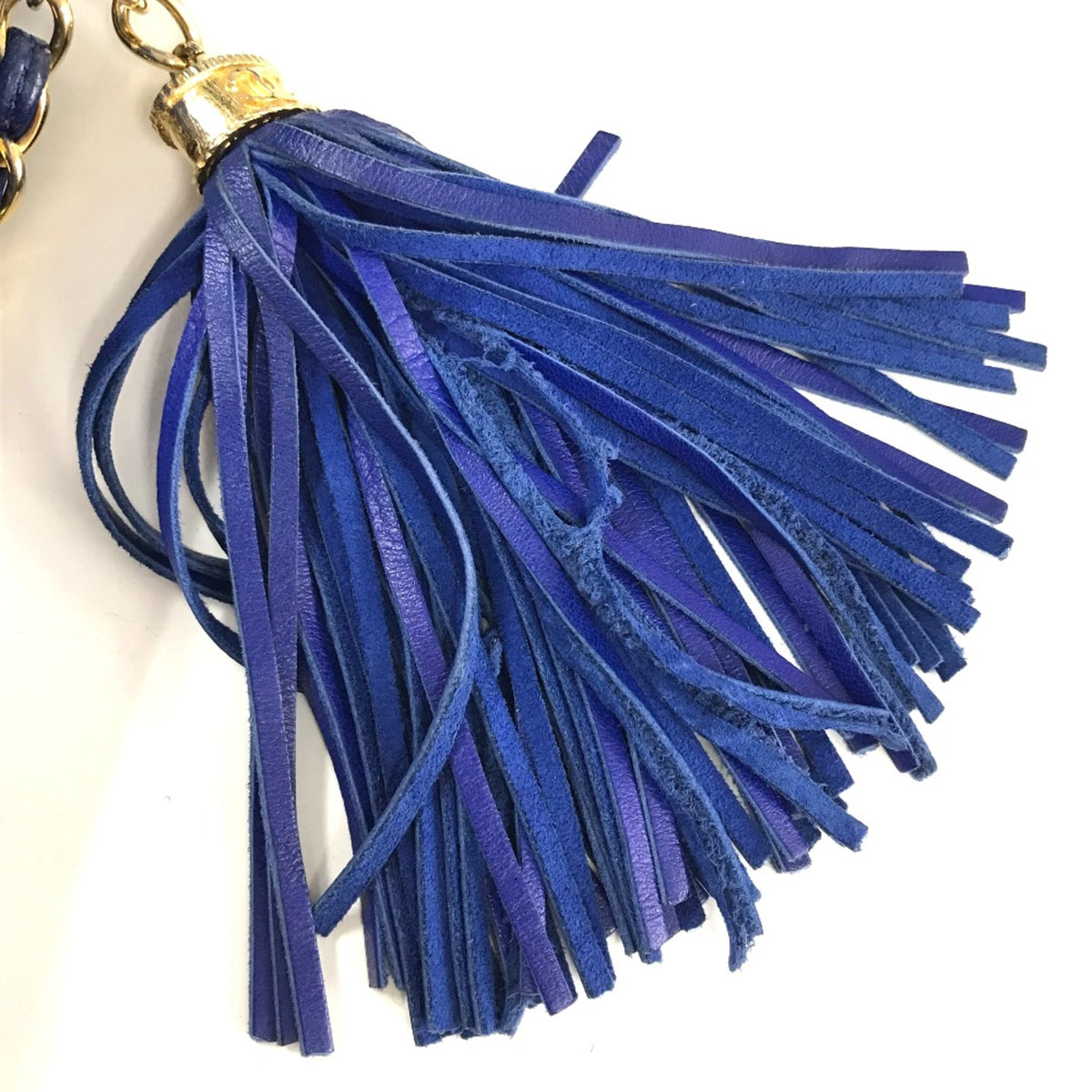Chanel Blue Leather Shoulder Bag (Pre-Owned)