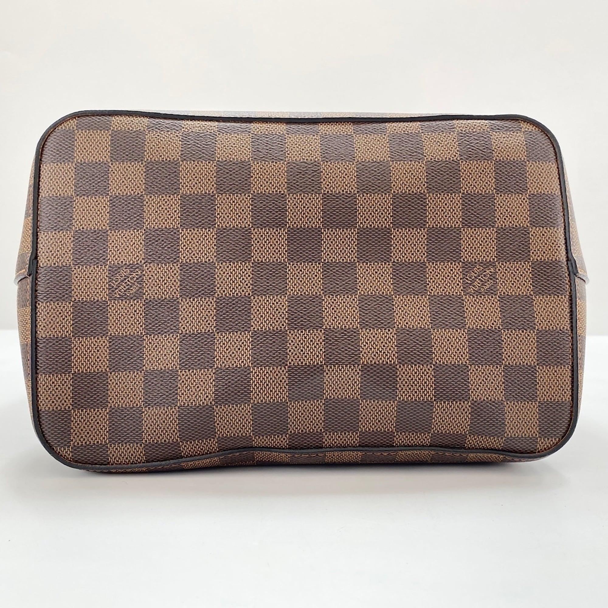 Louis Vuitton Brown Shoulder Bag (Pre-Owned)