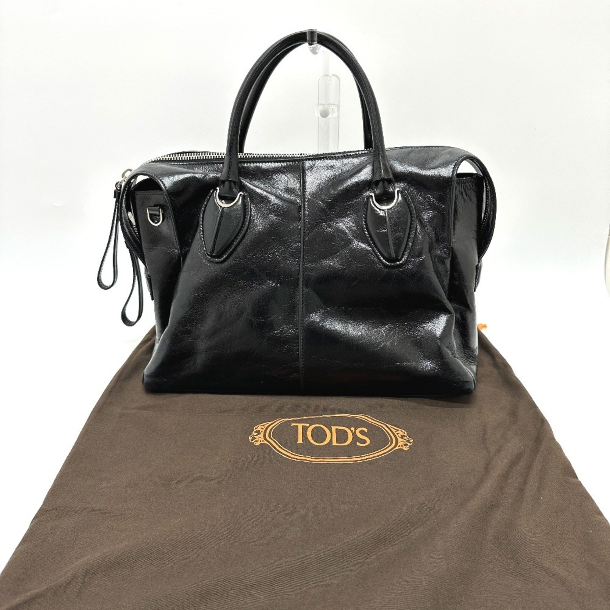 Tod's Black Leather Handbag (Pre-Owned)