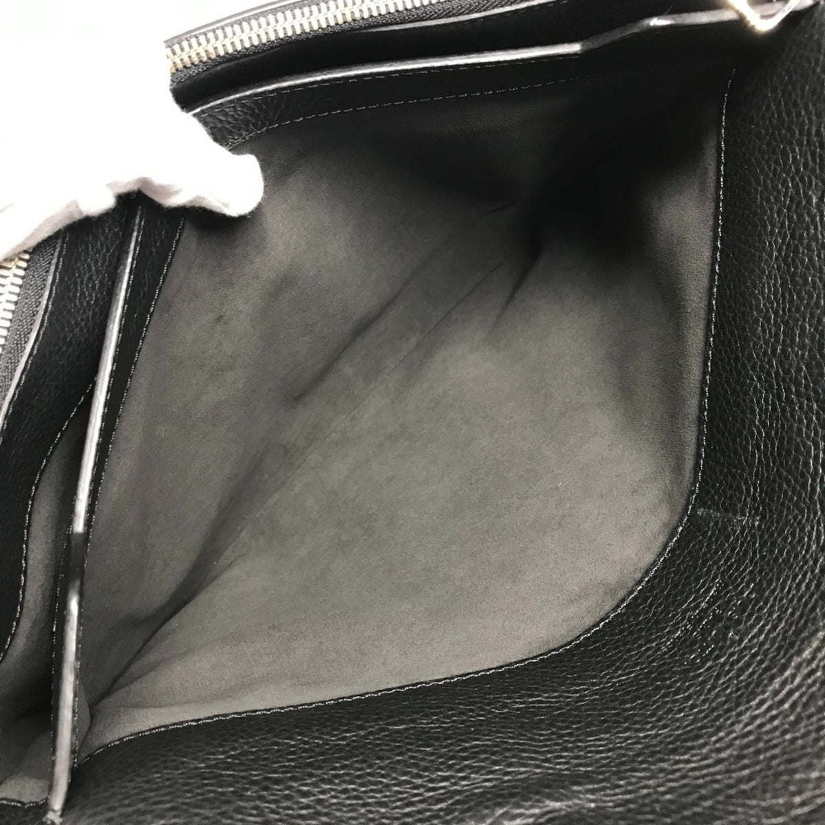 Louis Vuitton Black Leather Briefcase Handbag (Pre-Owned)