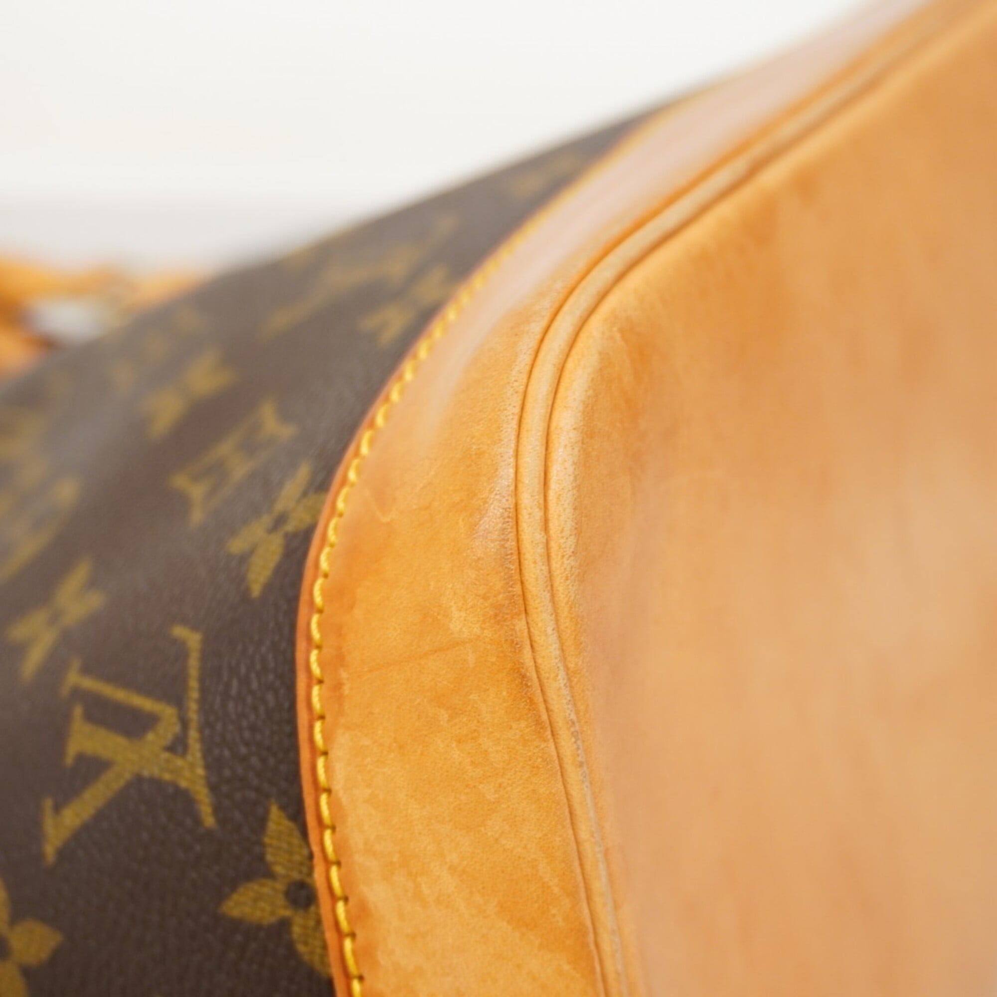 Louis Vuitton Brown Handbag (Pre-Owned)