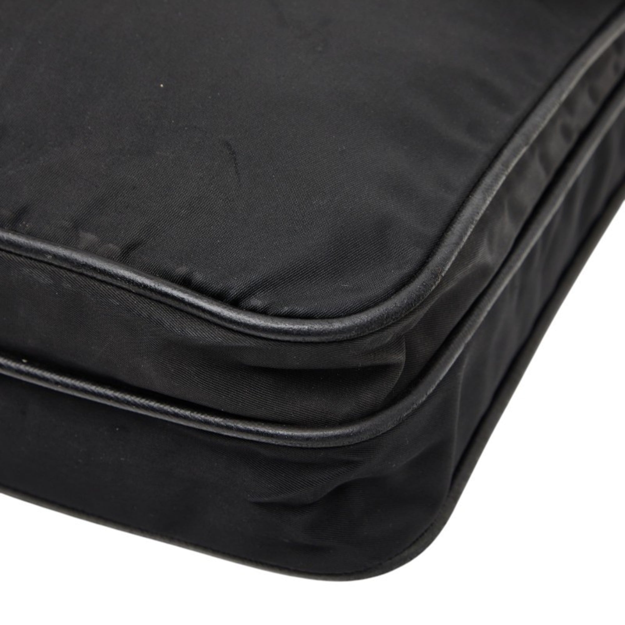 Prada Black Nylon Leather Shoulder Bag (Pre-Owned)