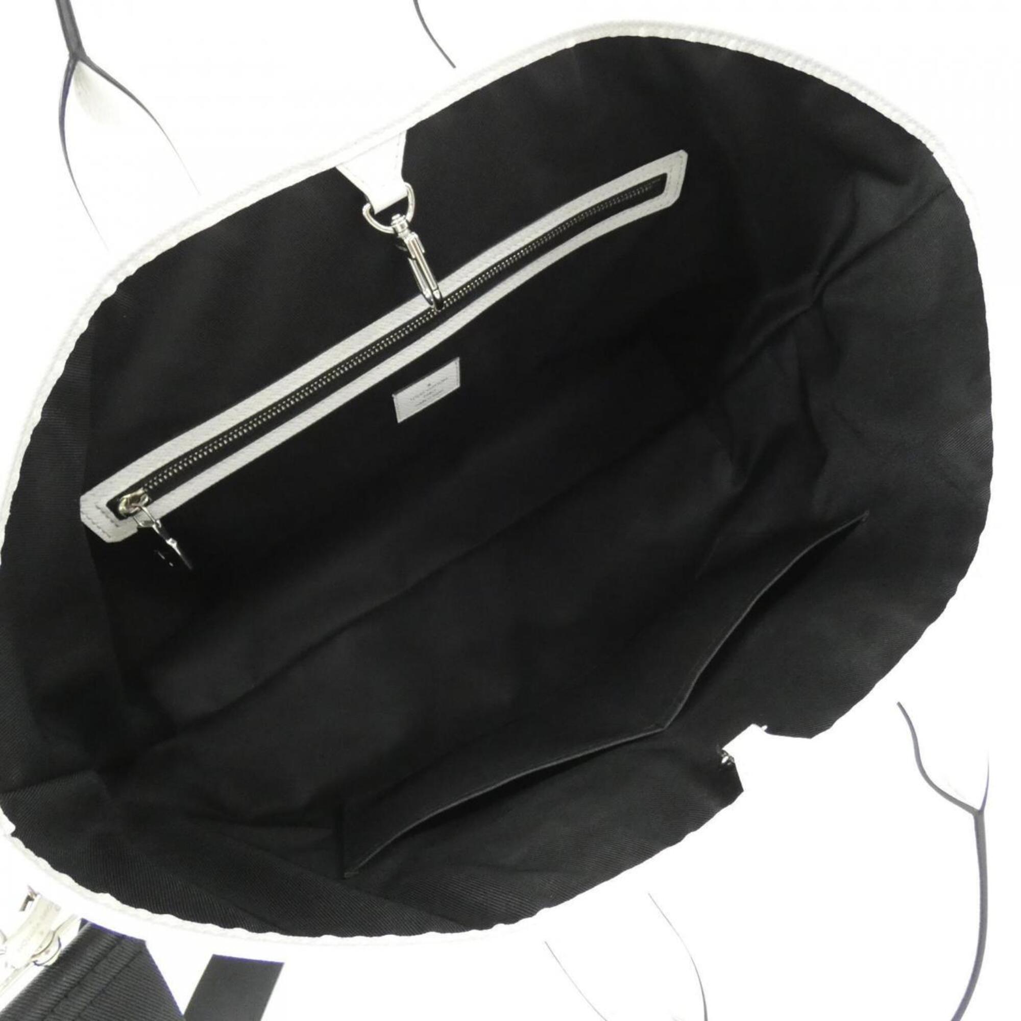 Louis Vuitton White Coated Canvas Handbag (Pre-Owned)