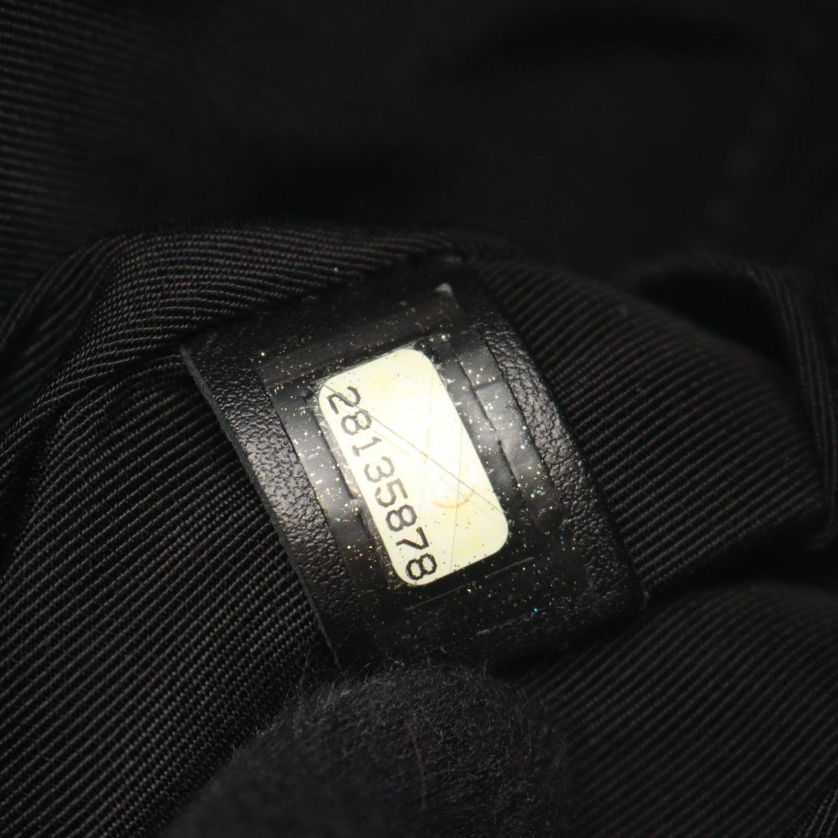 Chanel Black Leather Fanny Pack Handbag (Pre-Owned)