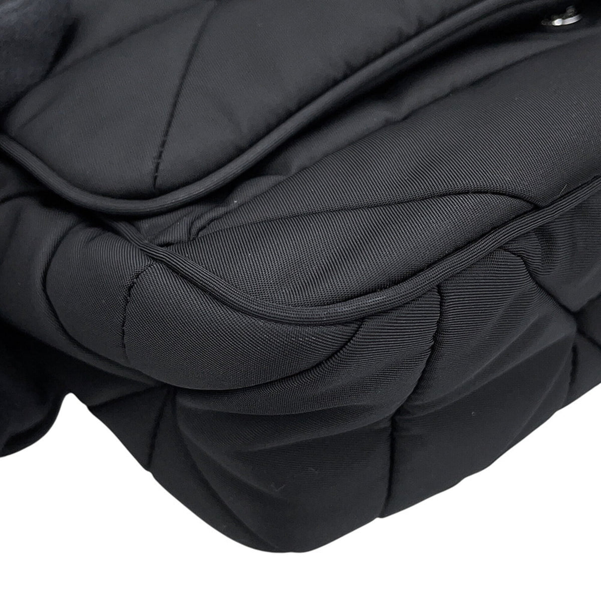 Prada Black Nylon Shoulder Bag (Pre-Owned)