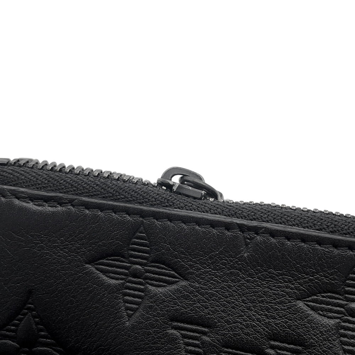 Louis Vuitton Noir Monogram Shadow Handbag Pouch Shoulder Bag (Pre-Owned)