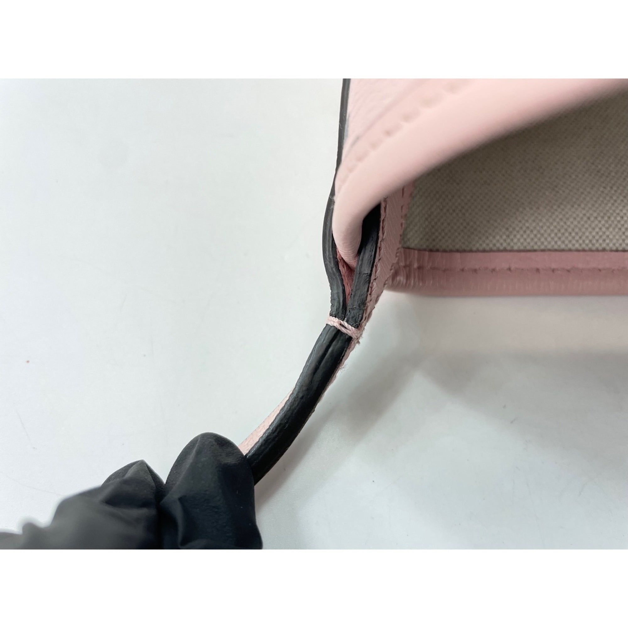 Gucci Pink Leather Tote Bag (Pre-Owned)