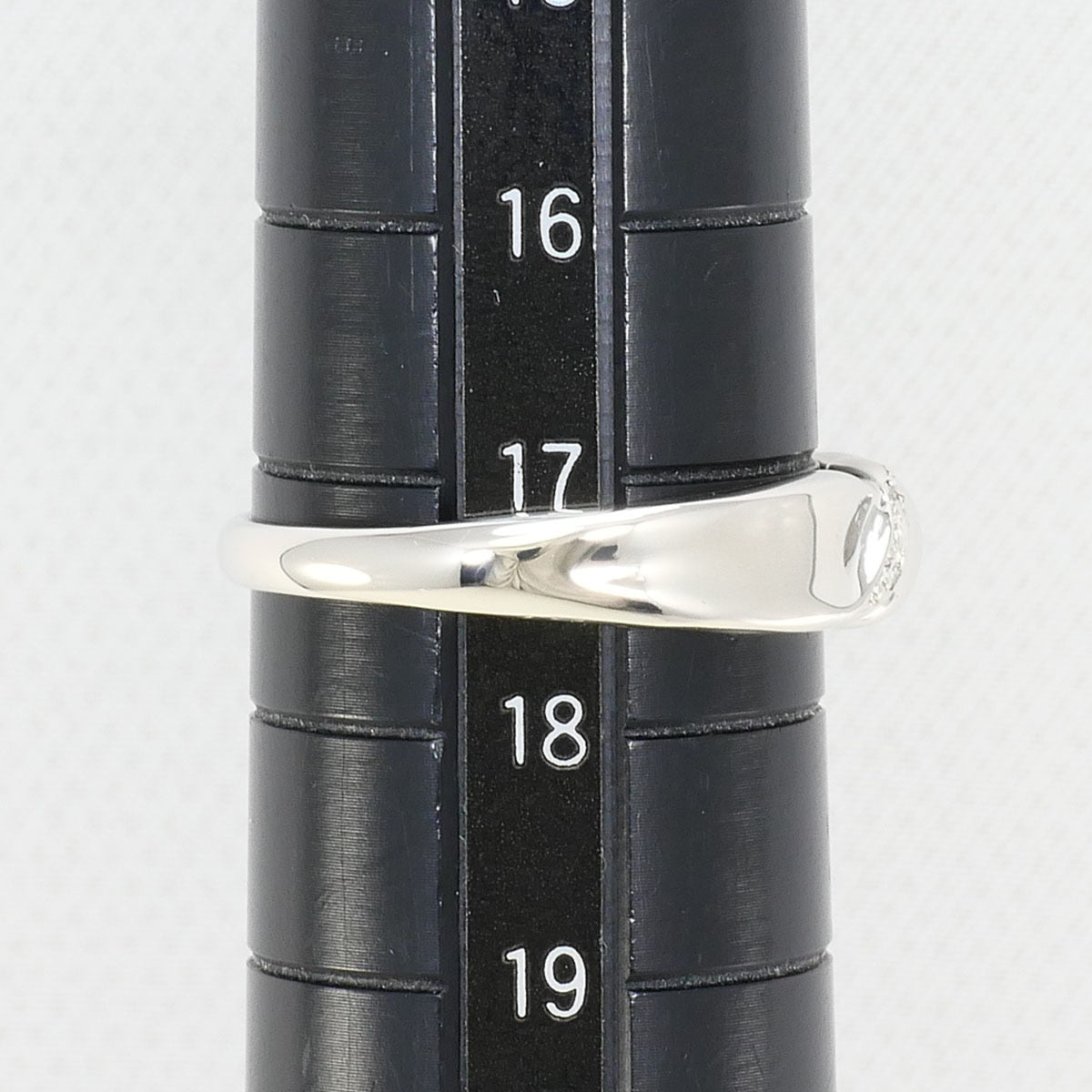 Unbranded Platinum Platinum 900 Band Ring (Pre-Owned)