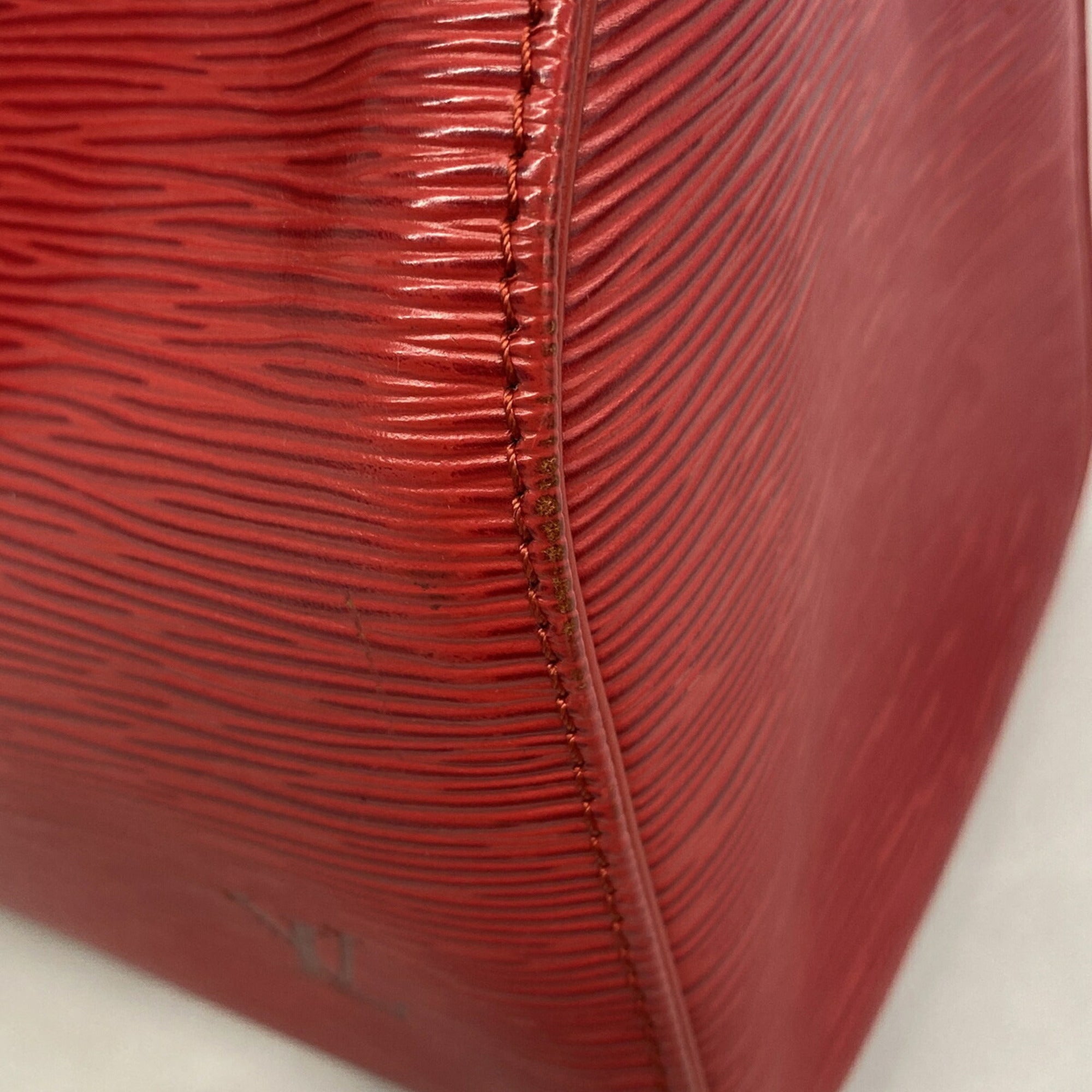 Louis Vuitton Castilian Red Handbag (Pre-Owned)