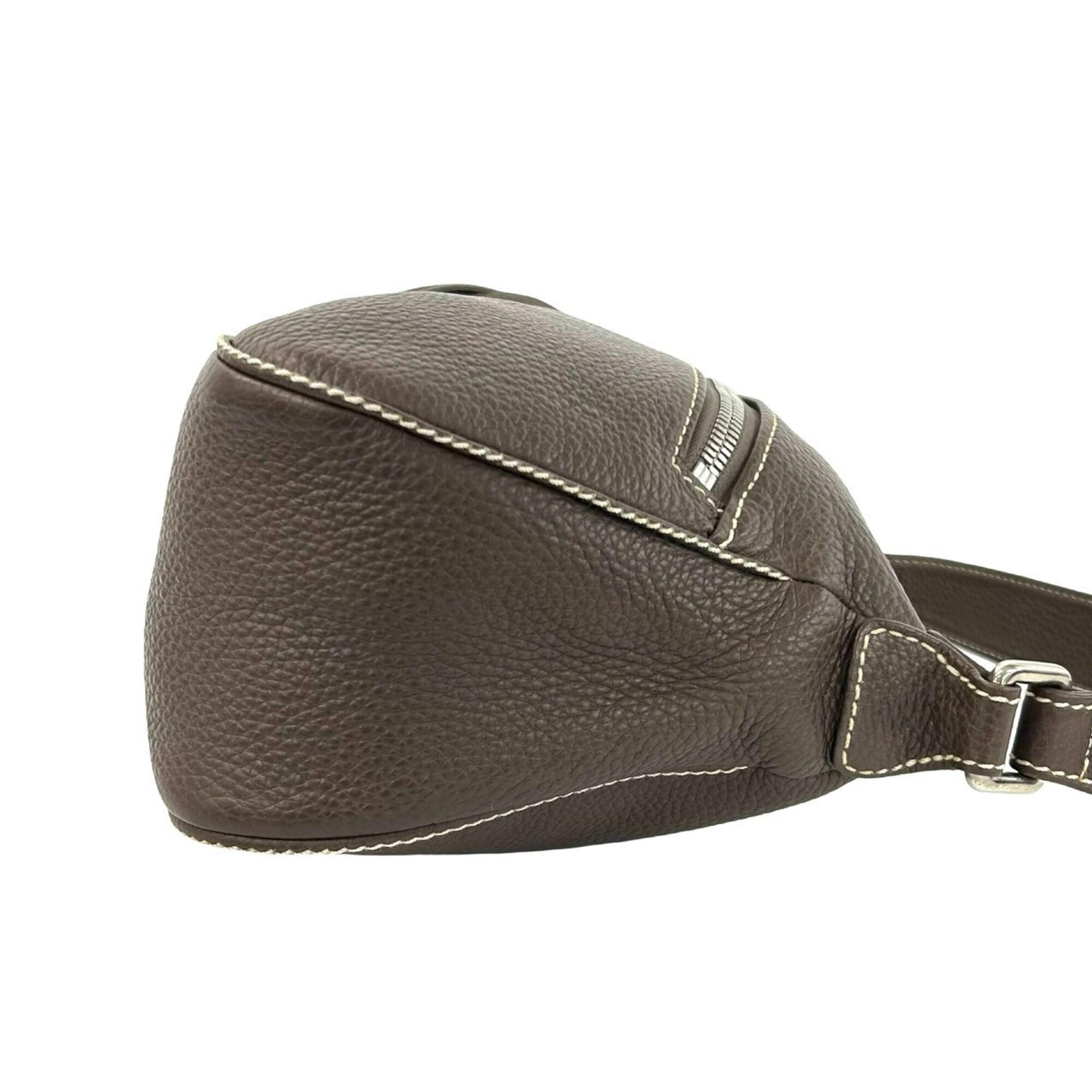 Chanel Brown Leather Shoulder Bag Tote Bag (Pre-Owned)