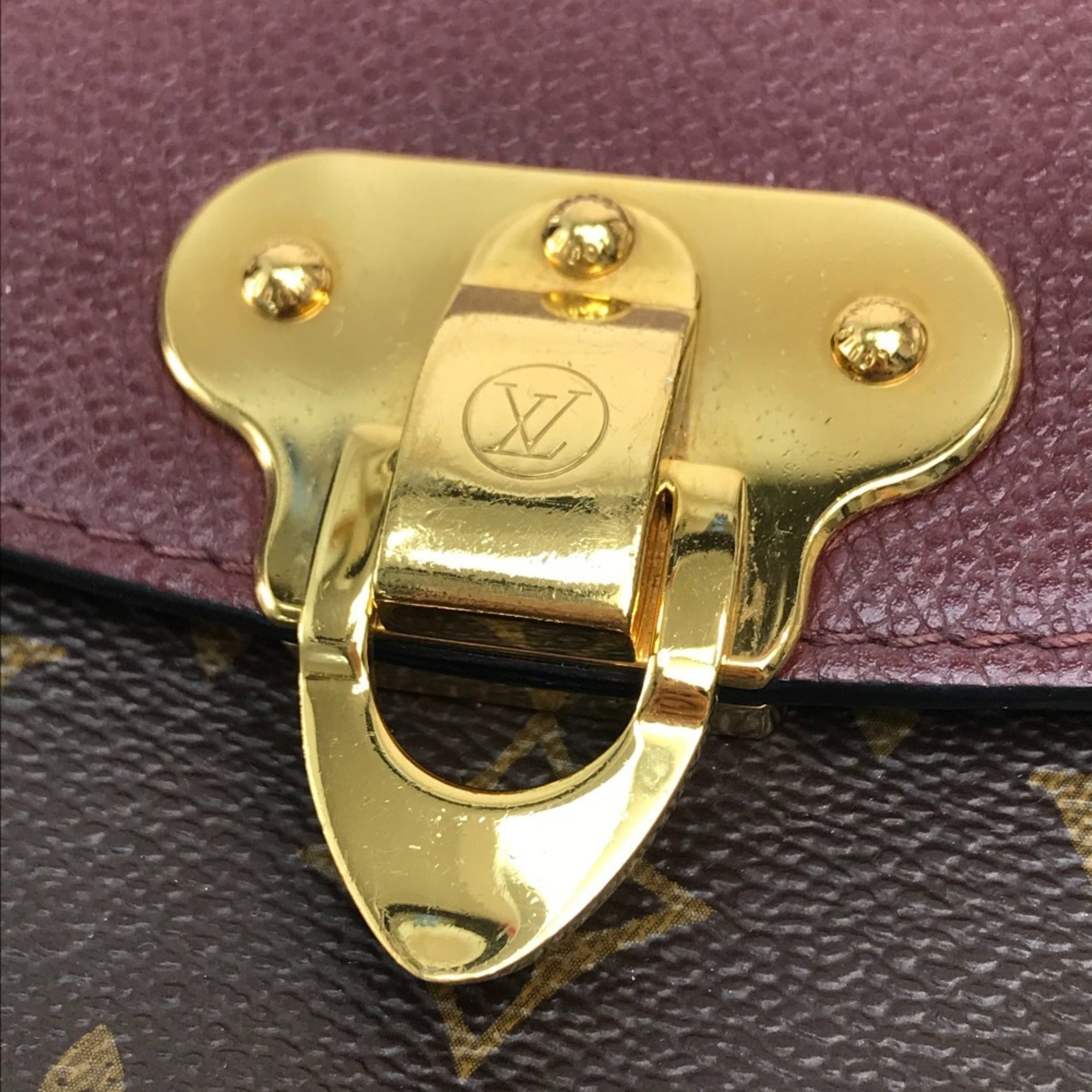 Louis Vuitton Bordeaux Brown Monogram Leather Shoulder Bag (Pre-Owned)