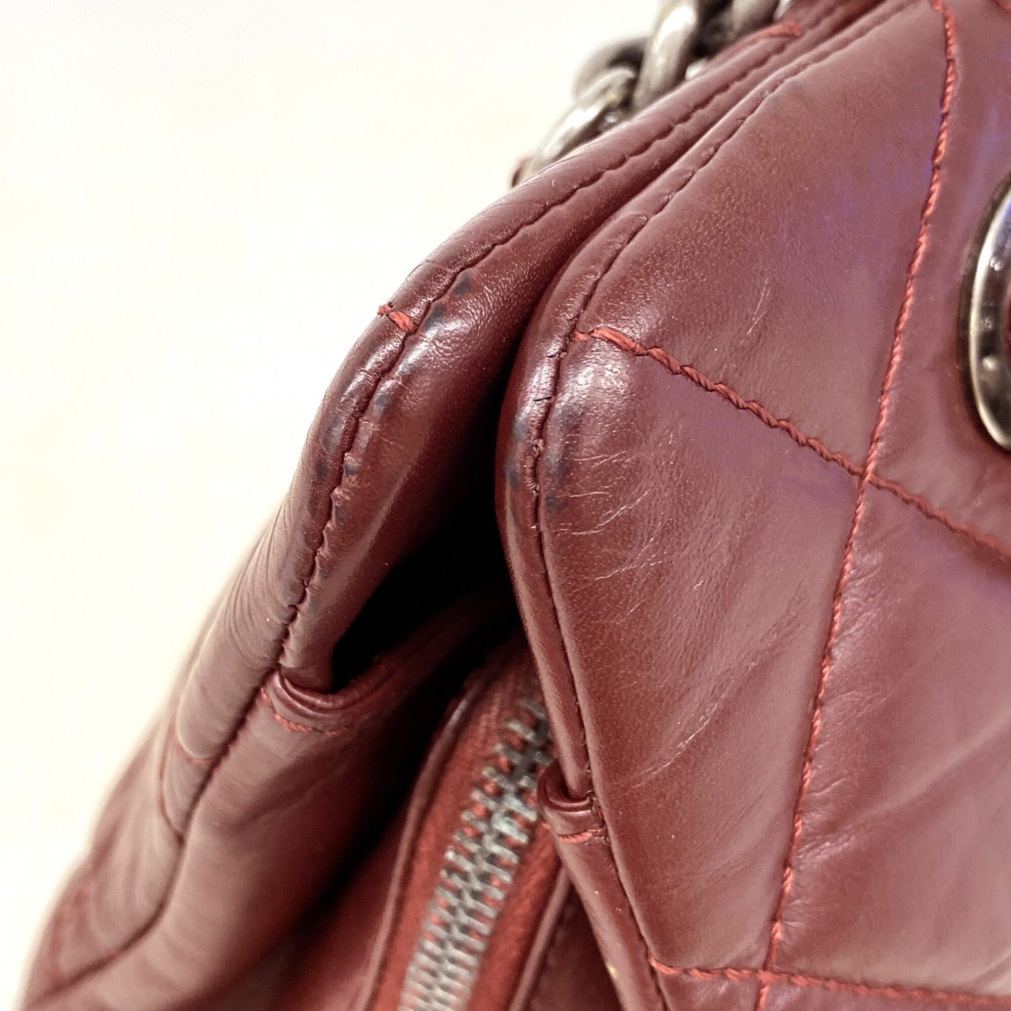 Chanel Bordeaux Leather Tote Bag (Pre-Owned)