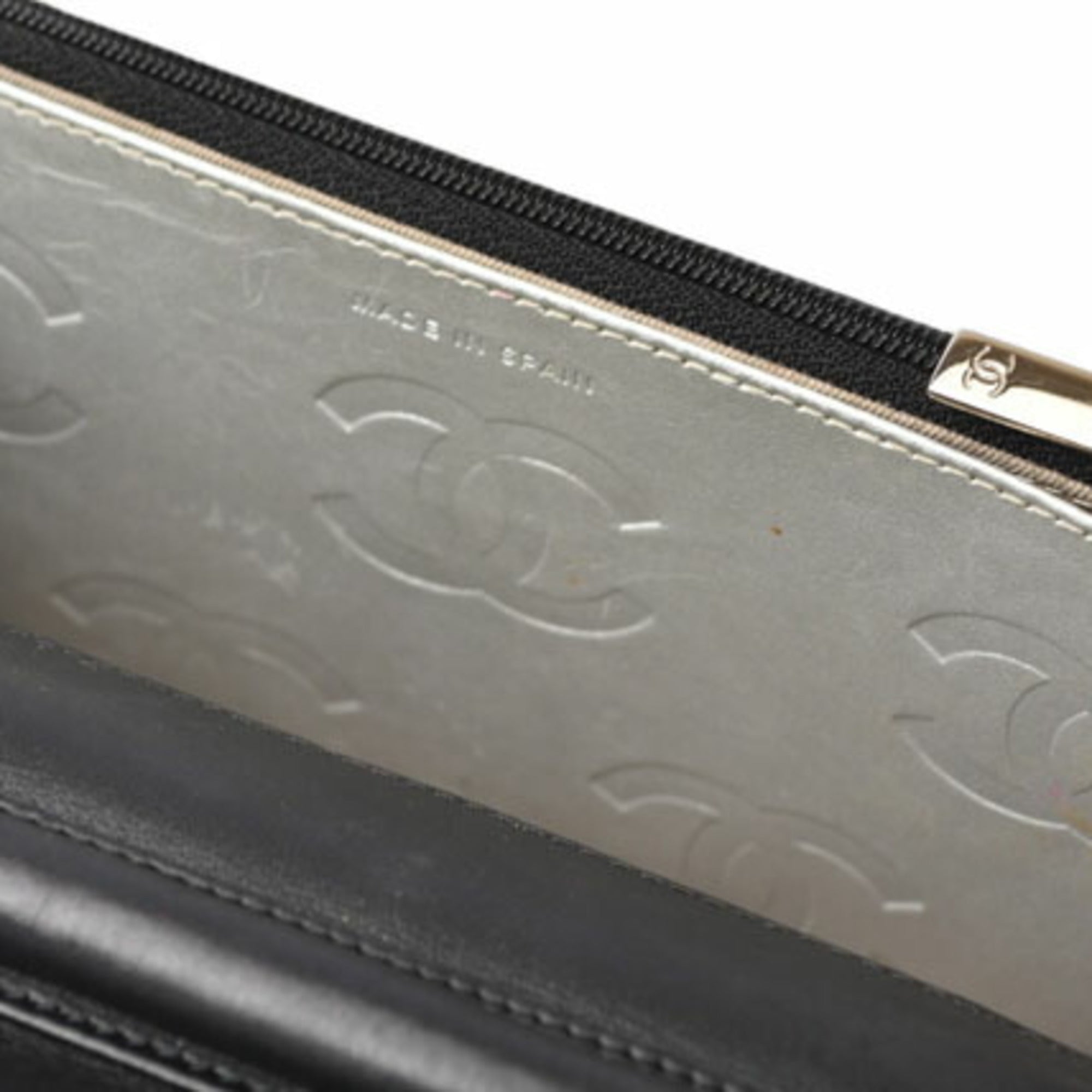 Chanel Black Leather Chain/Shoulder Wallet (Pre-Owned)