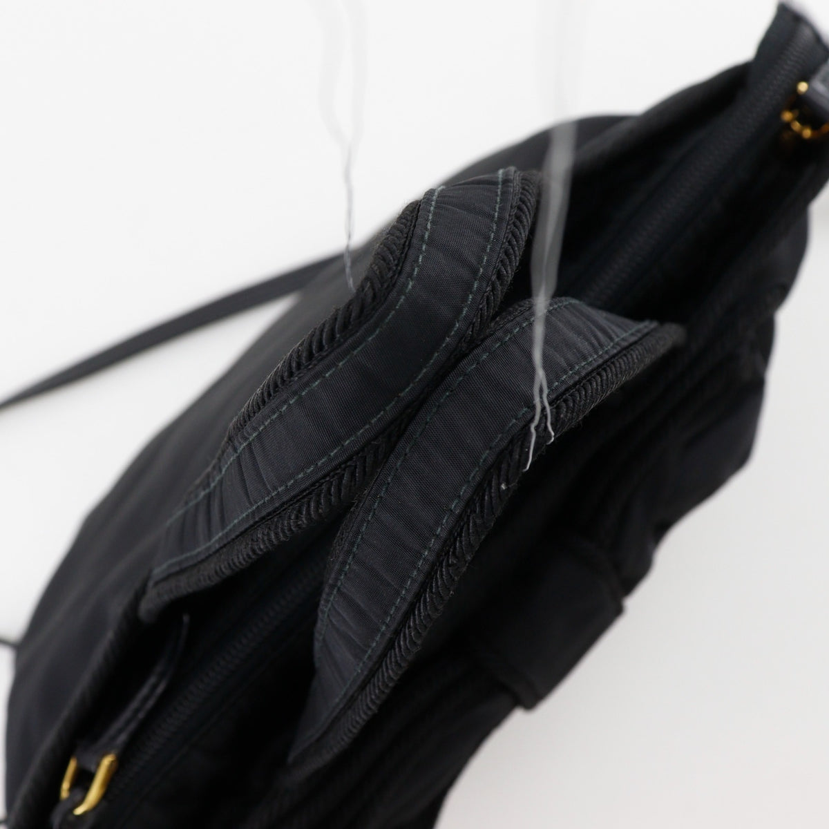 Prada Black Nylon Handbag (Pre-Owned)