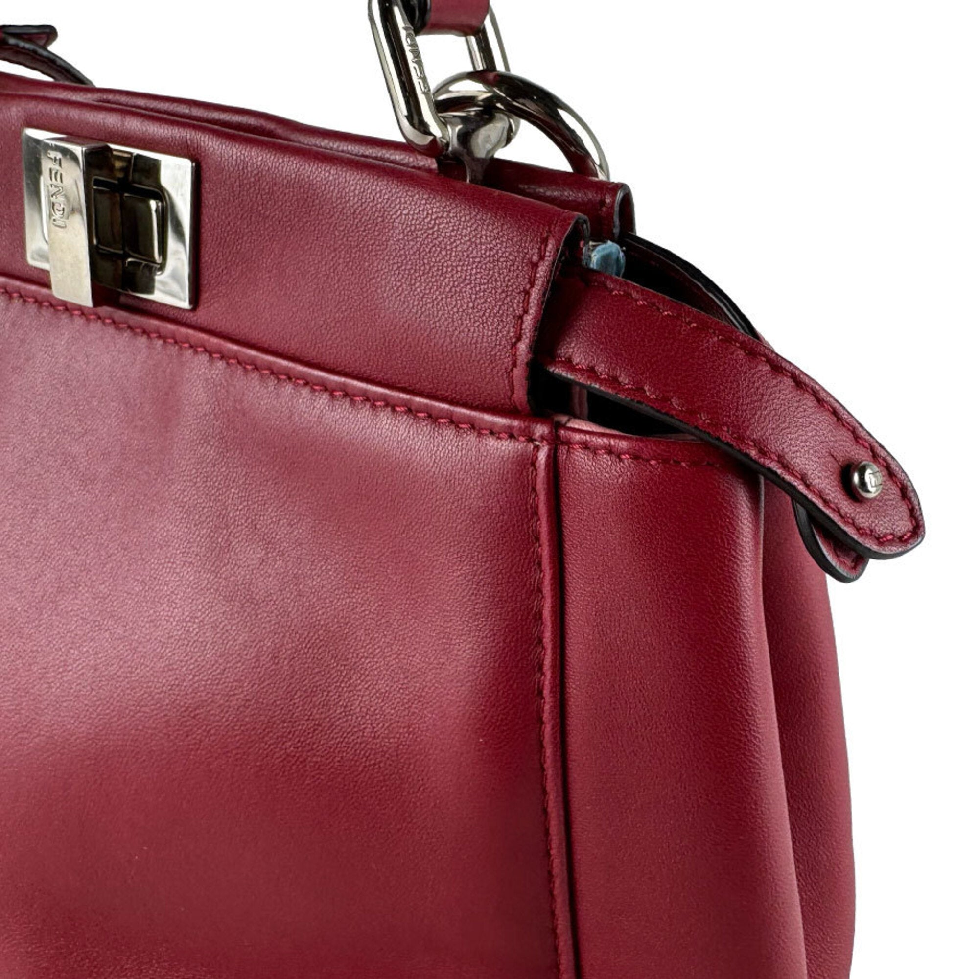 Fendi Red Color Leather Handbag Shoulder Bag (Pre-Owned)