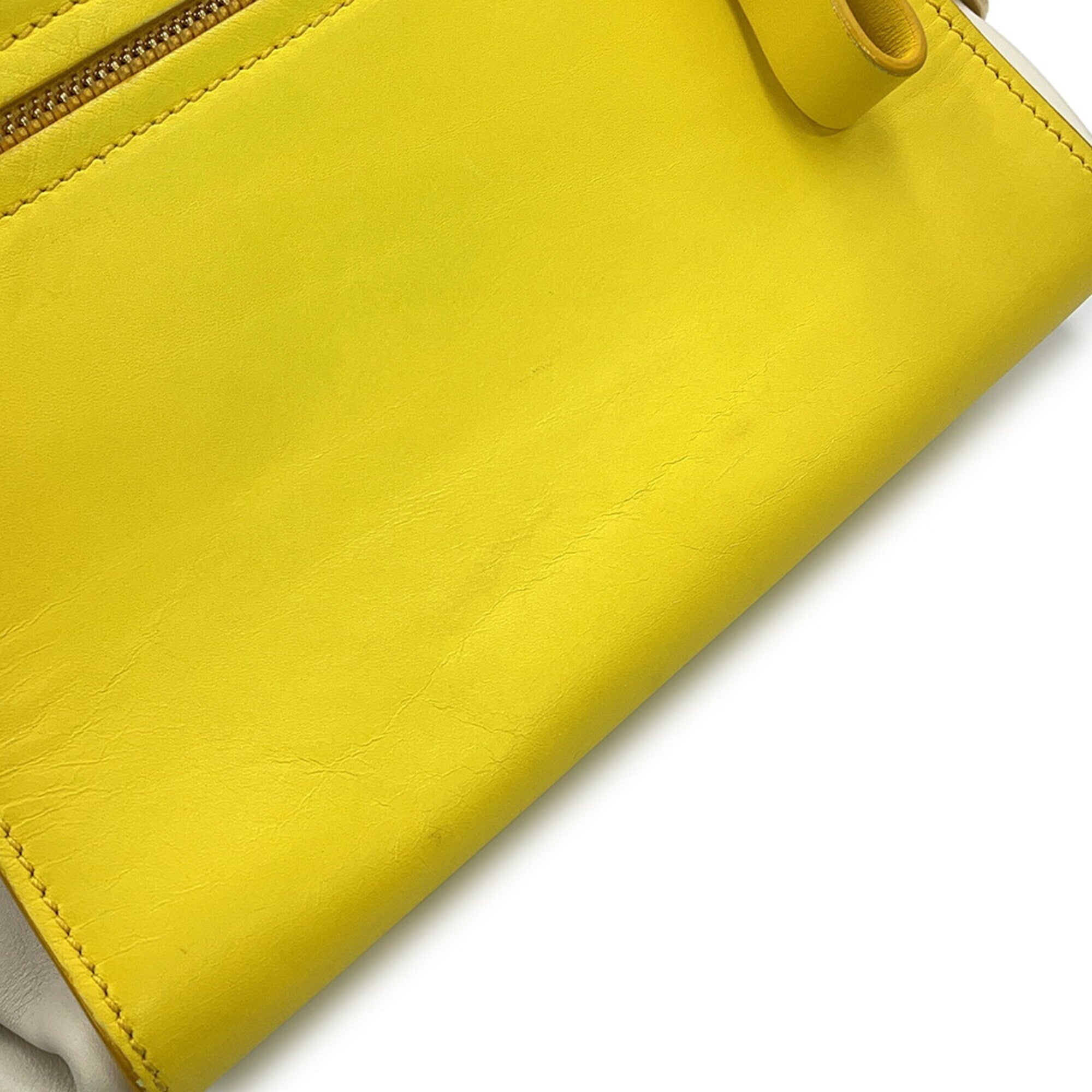 Salvatore Ferragamo Beige Leather Handbag (Pre-Owned)