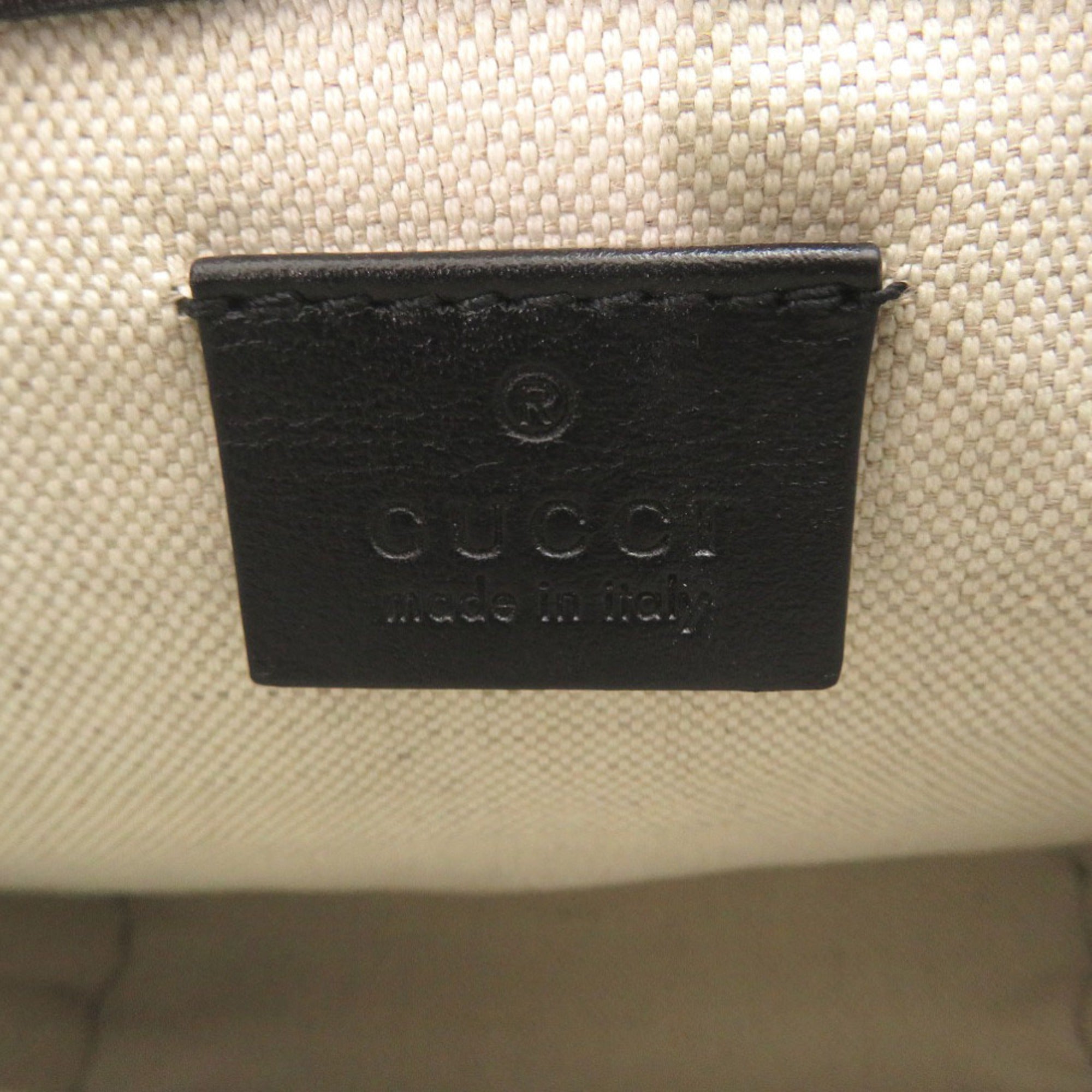 Gucci Black Leather Gg Leather Pouch Sling Bag (Pre-Owned)