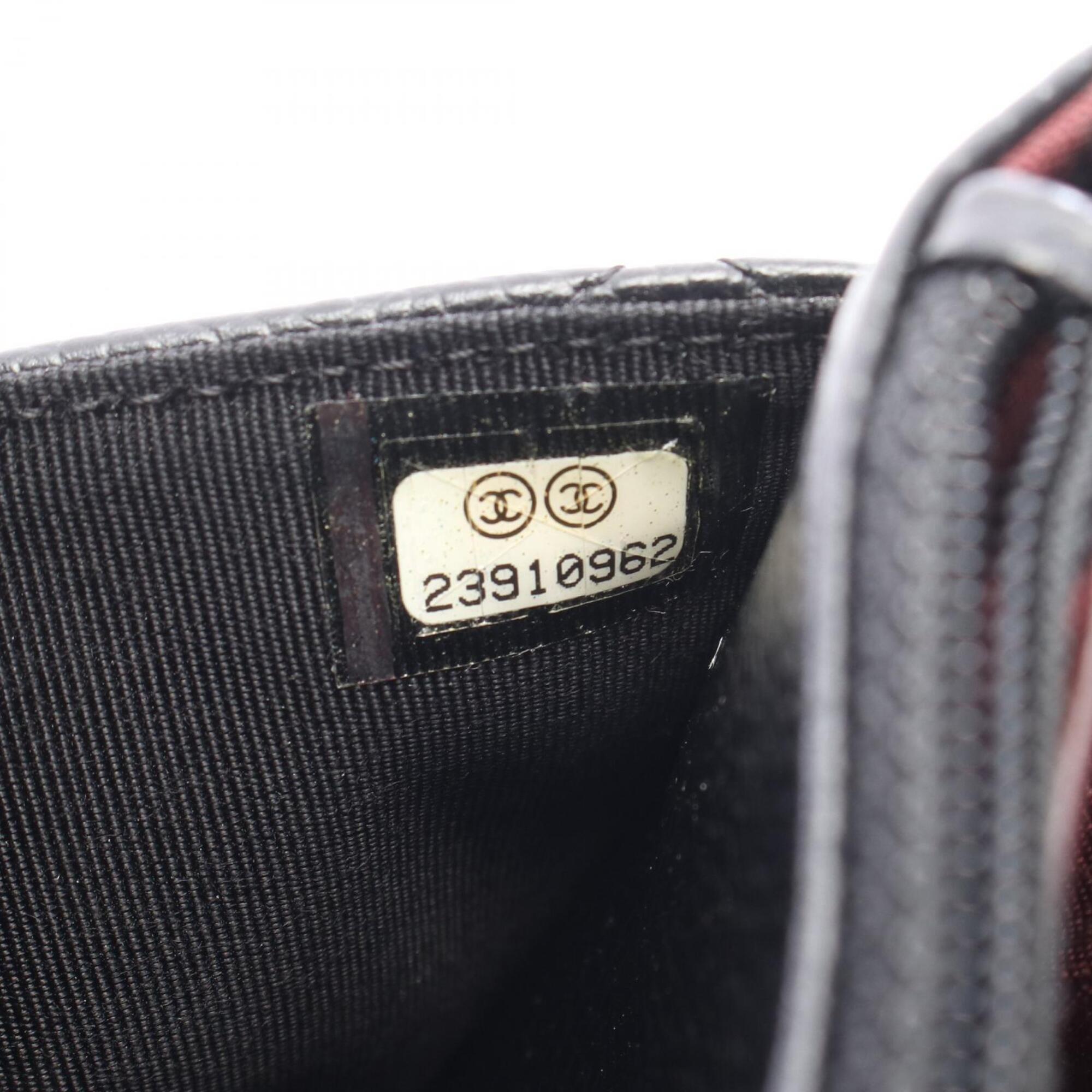Chanel Black Grained Calfskin Handbag Shoulder Bag (Pre-Owned)