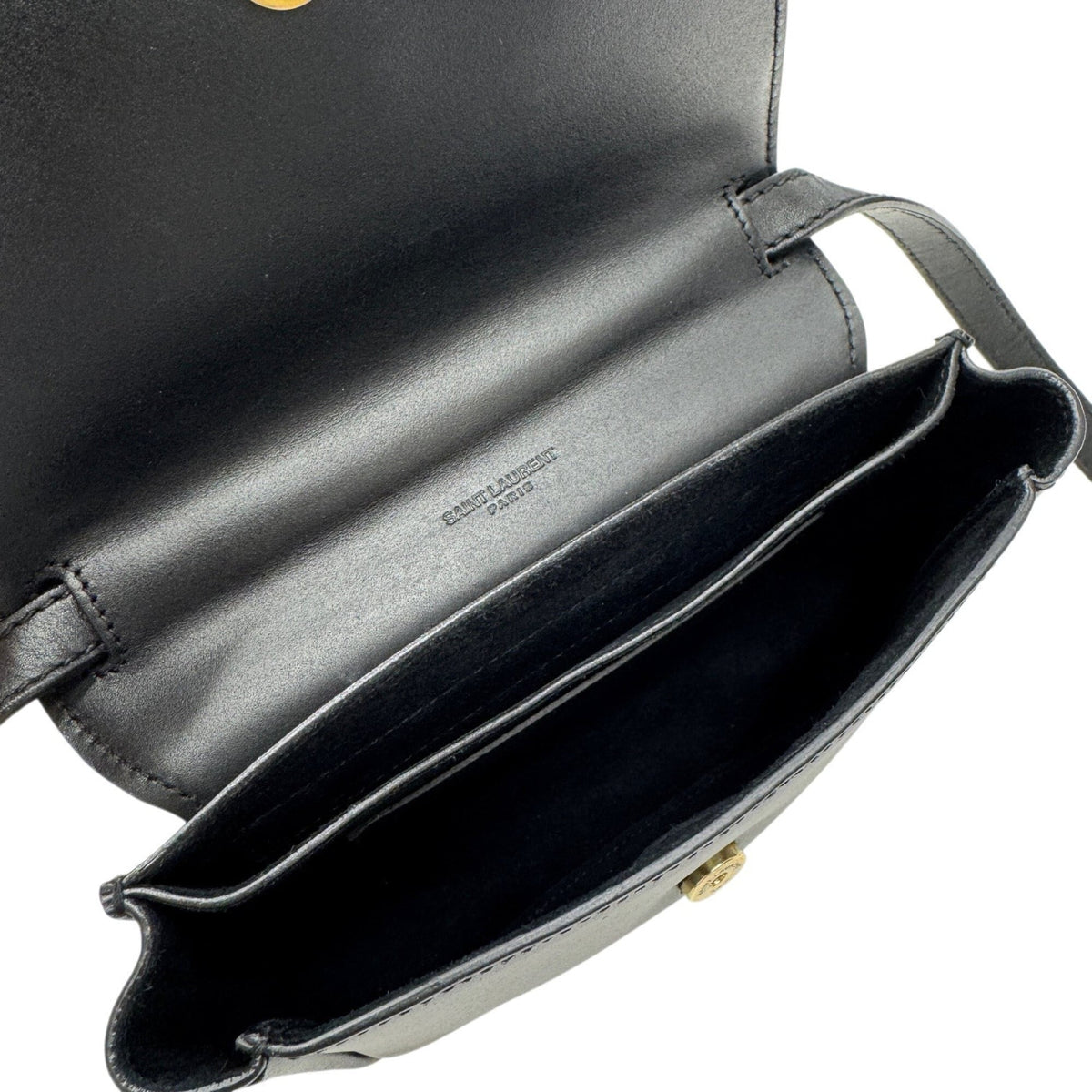 Saint Laurent Black Leather Pochette Shoulder Bag (Pre-Owned)