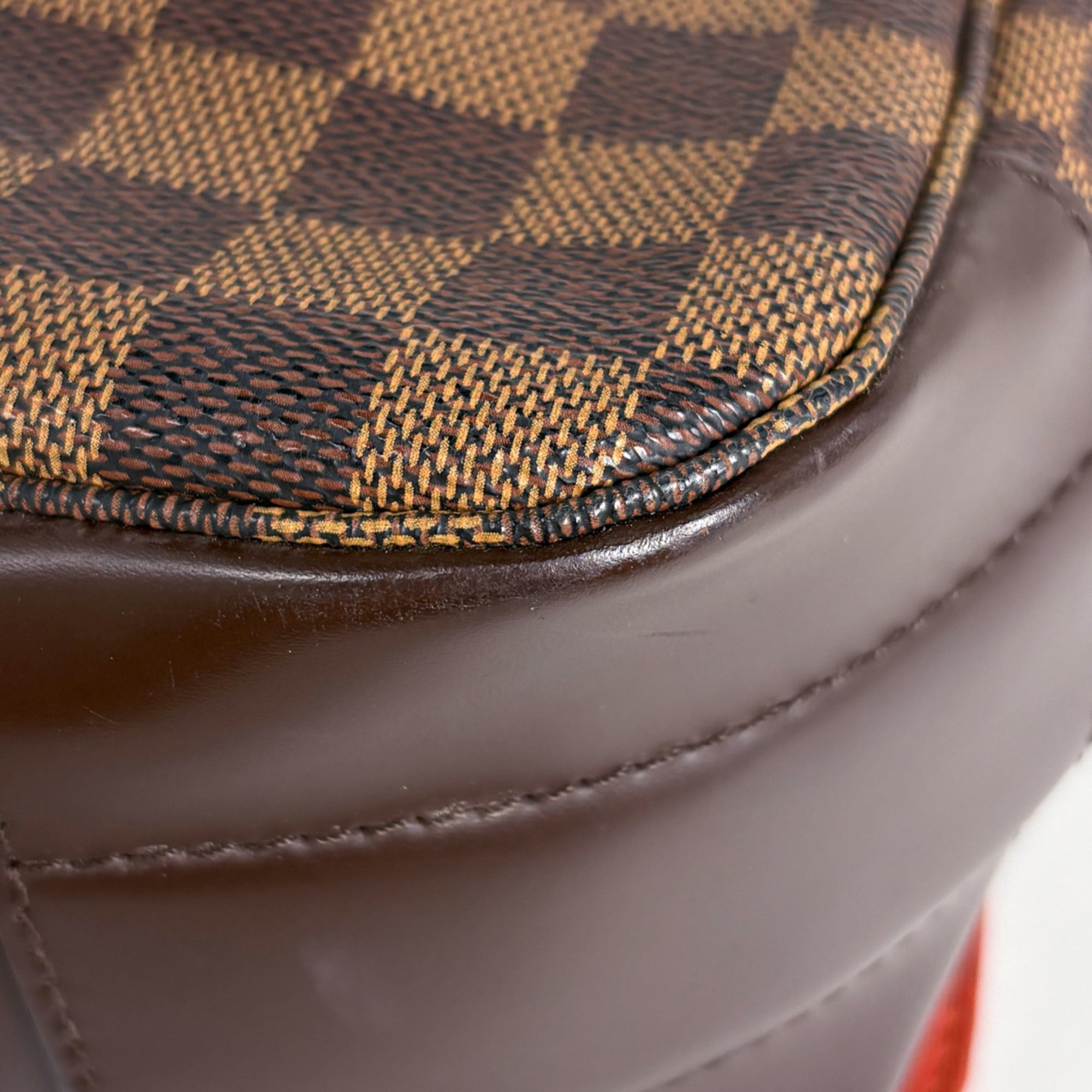 Louis Vuitton Damier Brown Damier Canvas Shoulder Bag (Pre-Owned)
